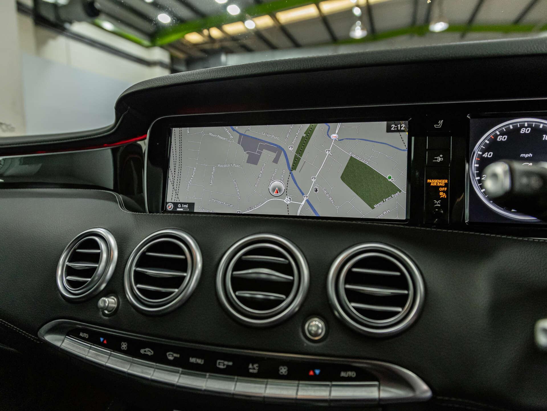 Mercedes-Benz S-Class view 77