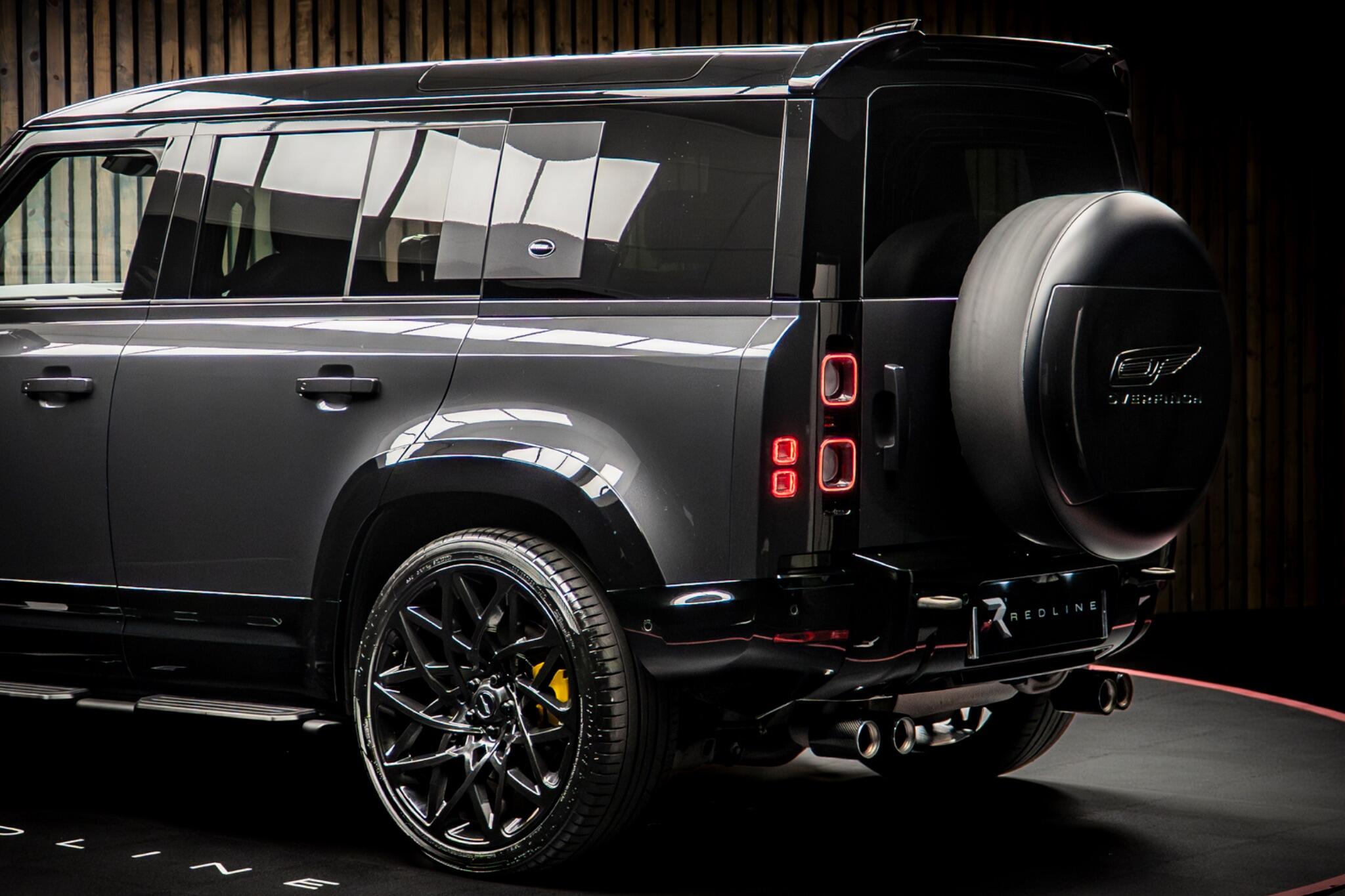 Land Rover Defender view 17