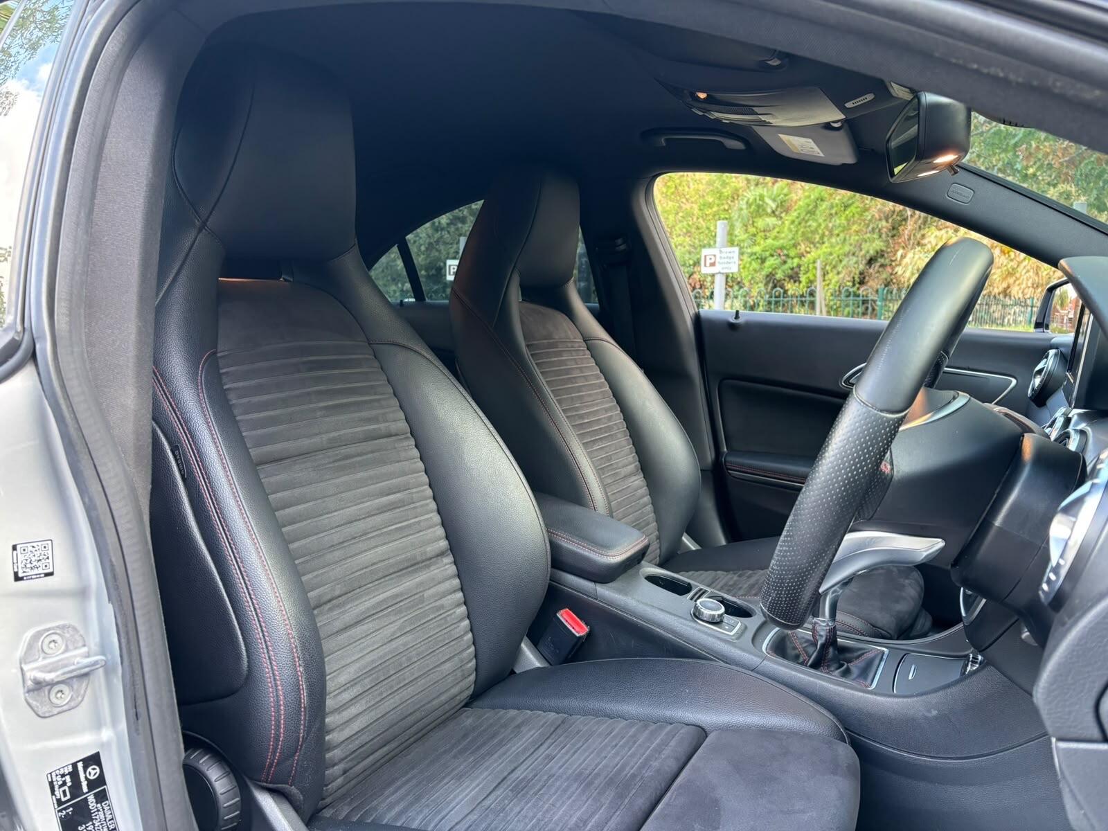 Mercedes-Benz Cla view 13
