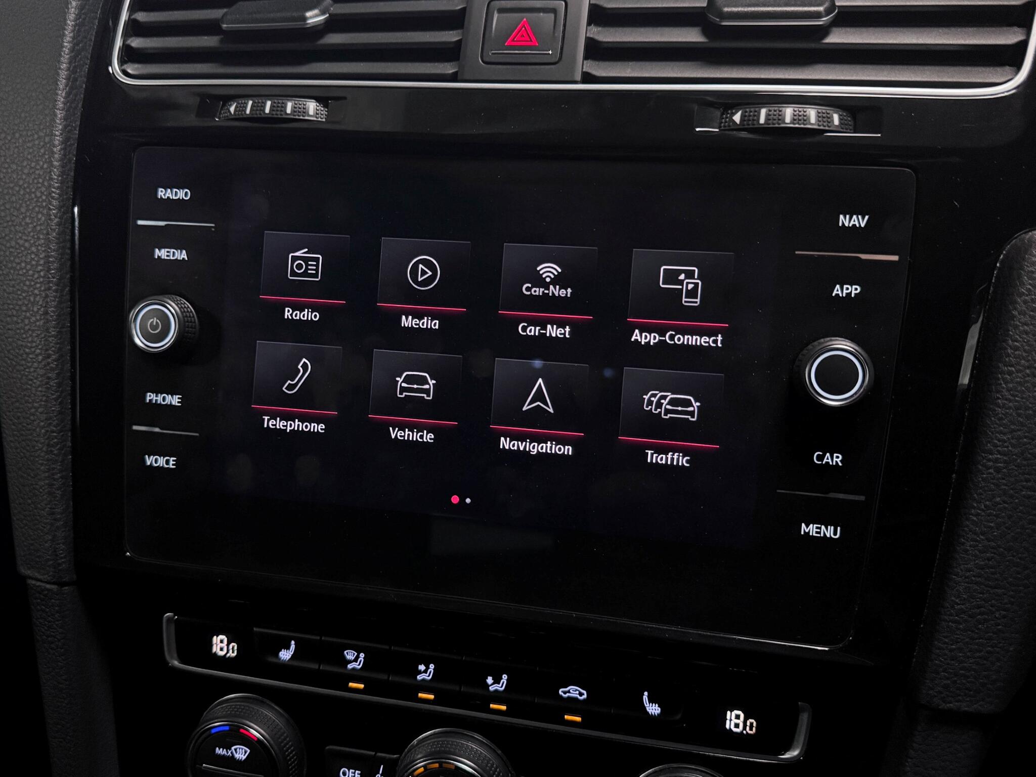 Volkswagen Golf view 32