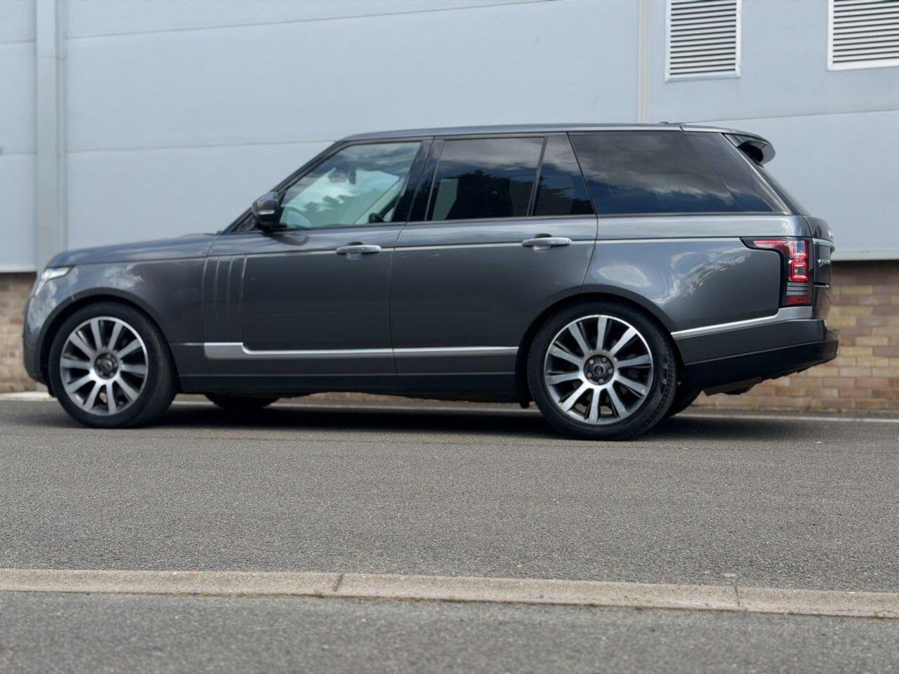Land Rover Range Rover view 125