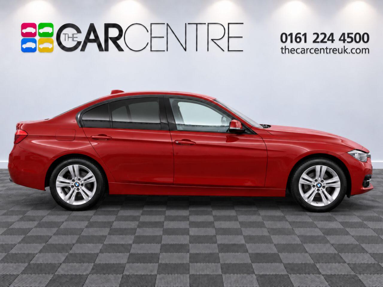 BMW 3 Series view 3