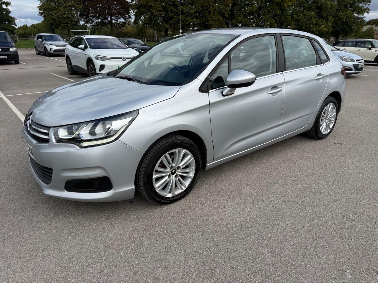 Citroen C4 view 26