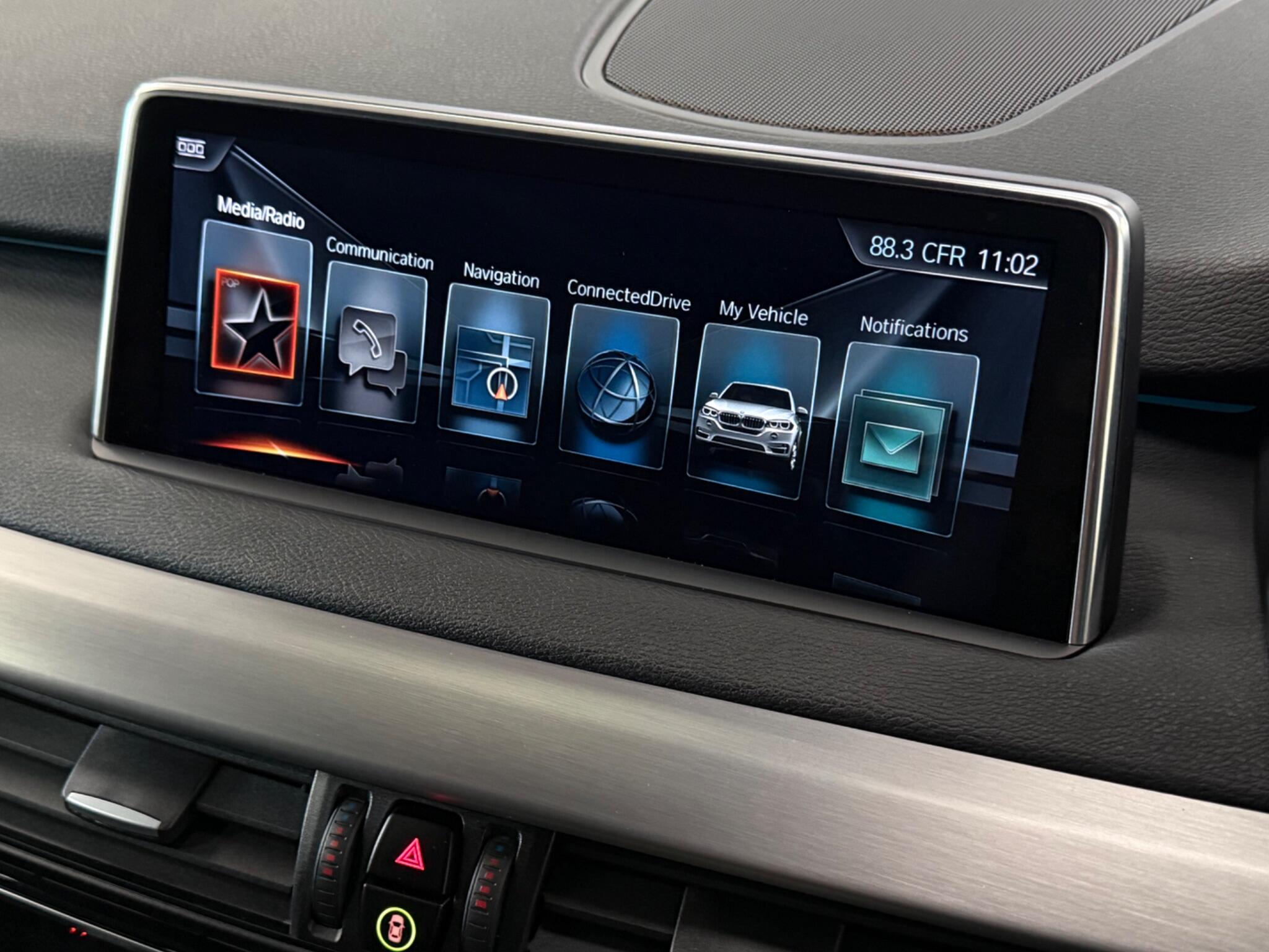BMW X5 view 27