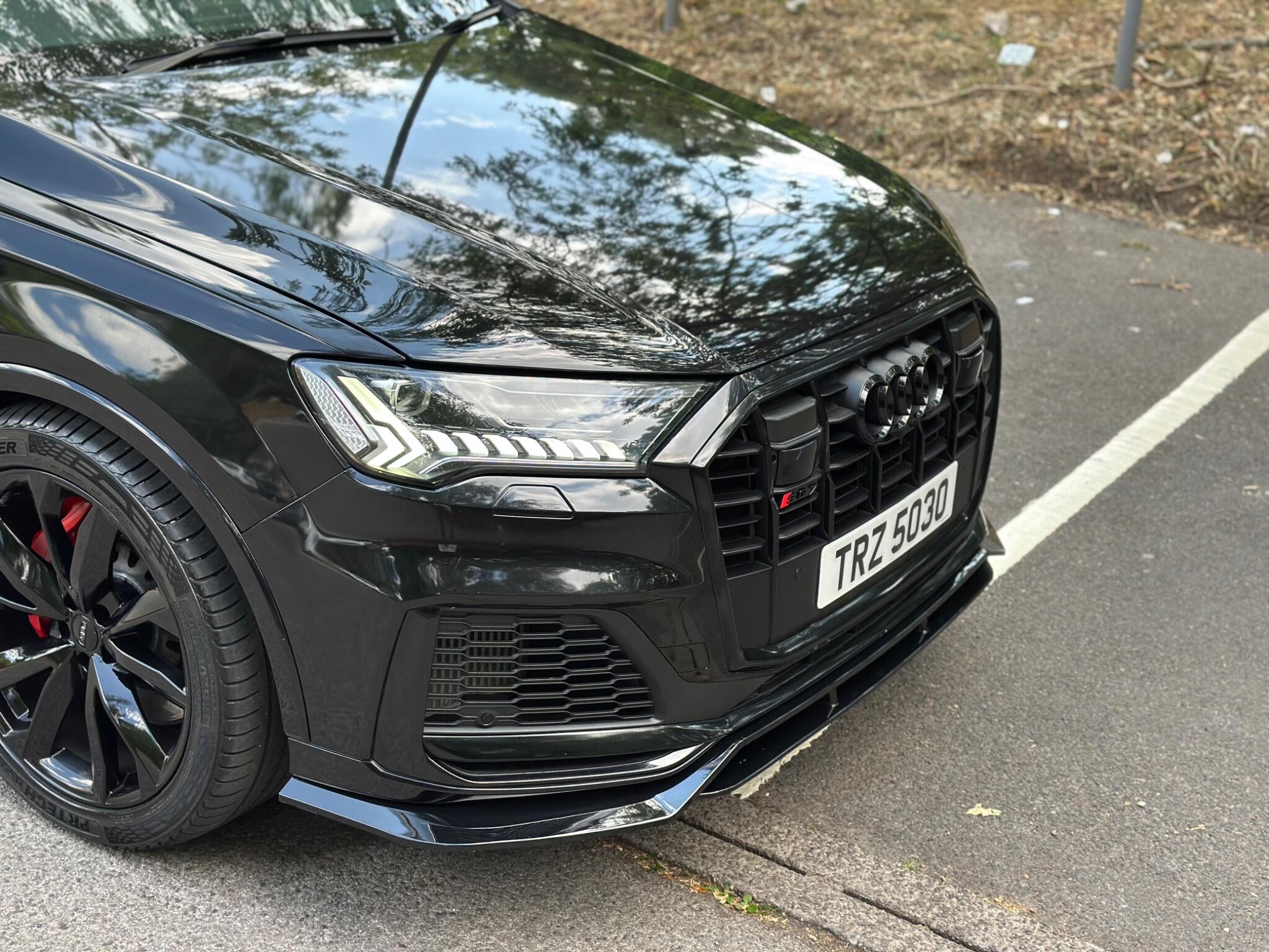 Audi SQ7 view 27