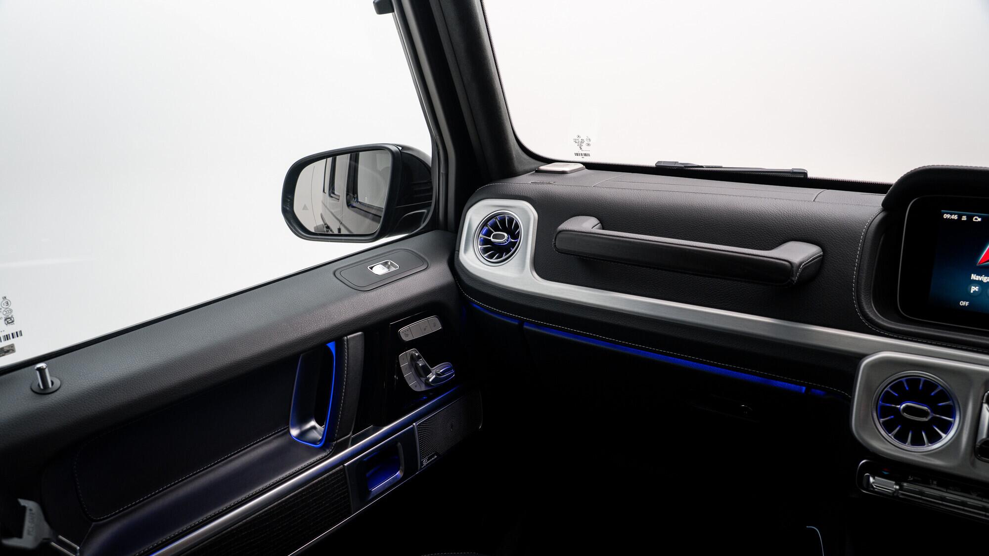 Mercedes-Benz G Class view 36