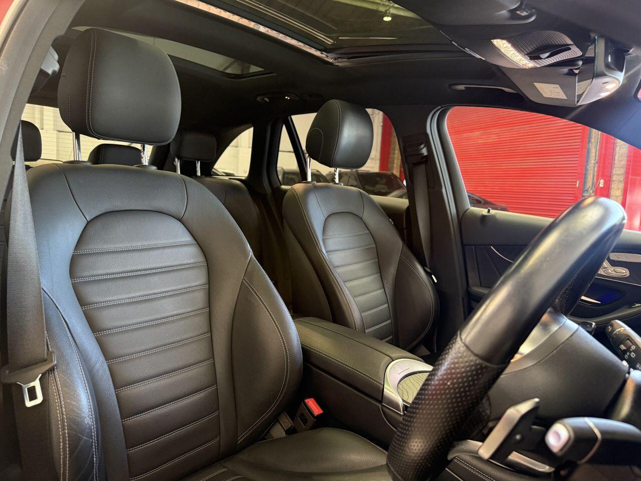 Mercedes-Benz GLC view 32