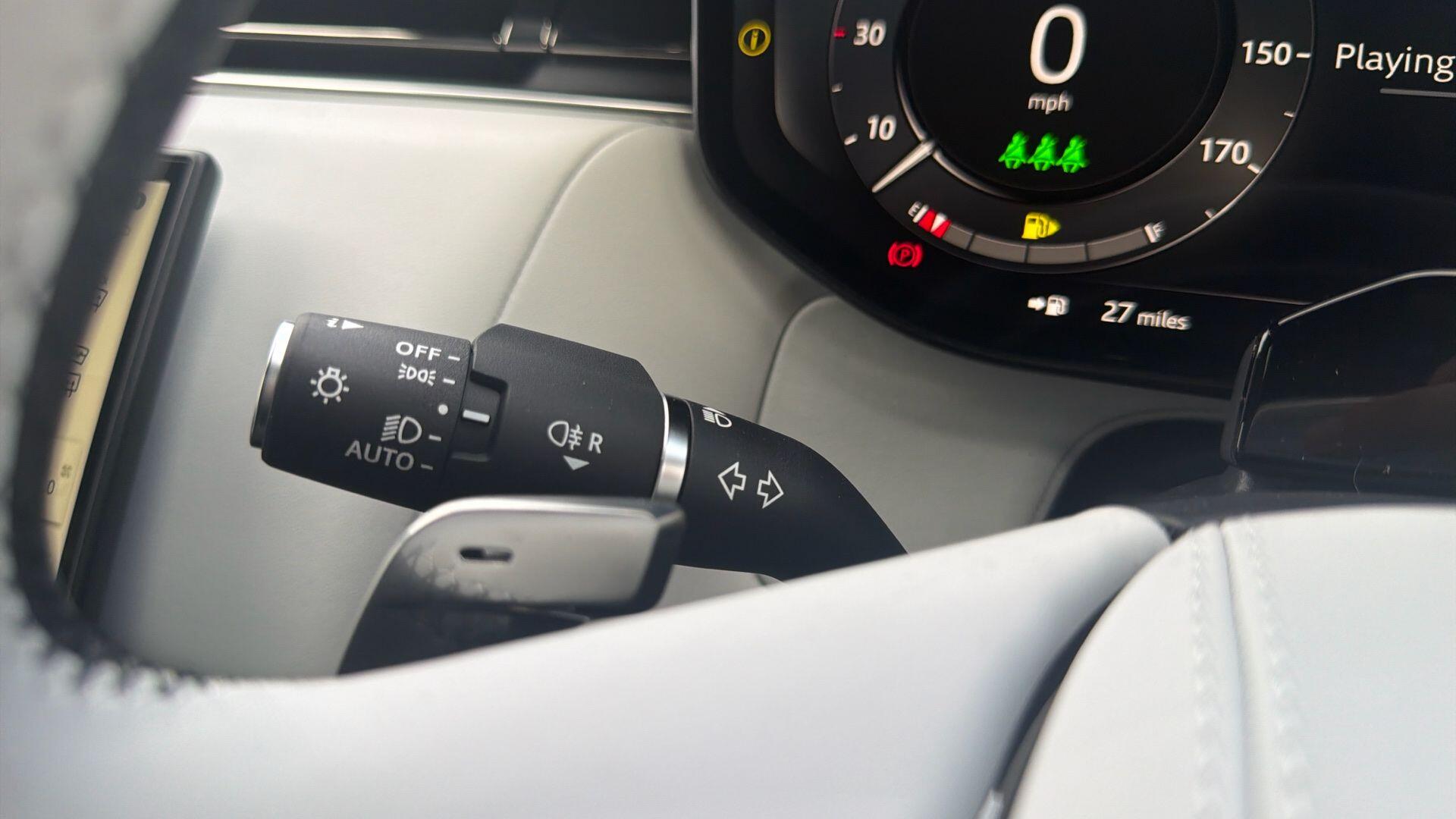 Land Rover Range Rover Sport view 15
