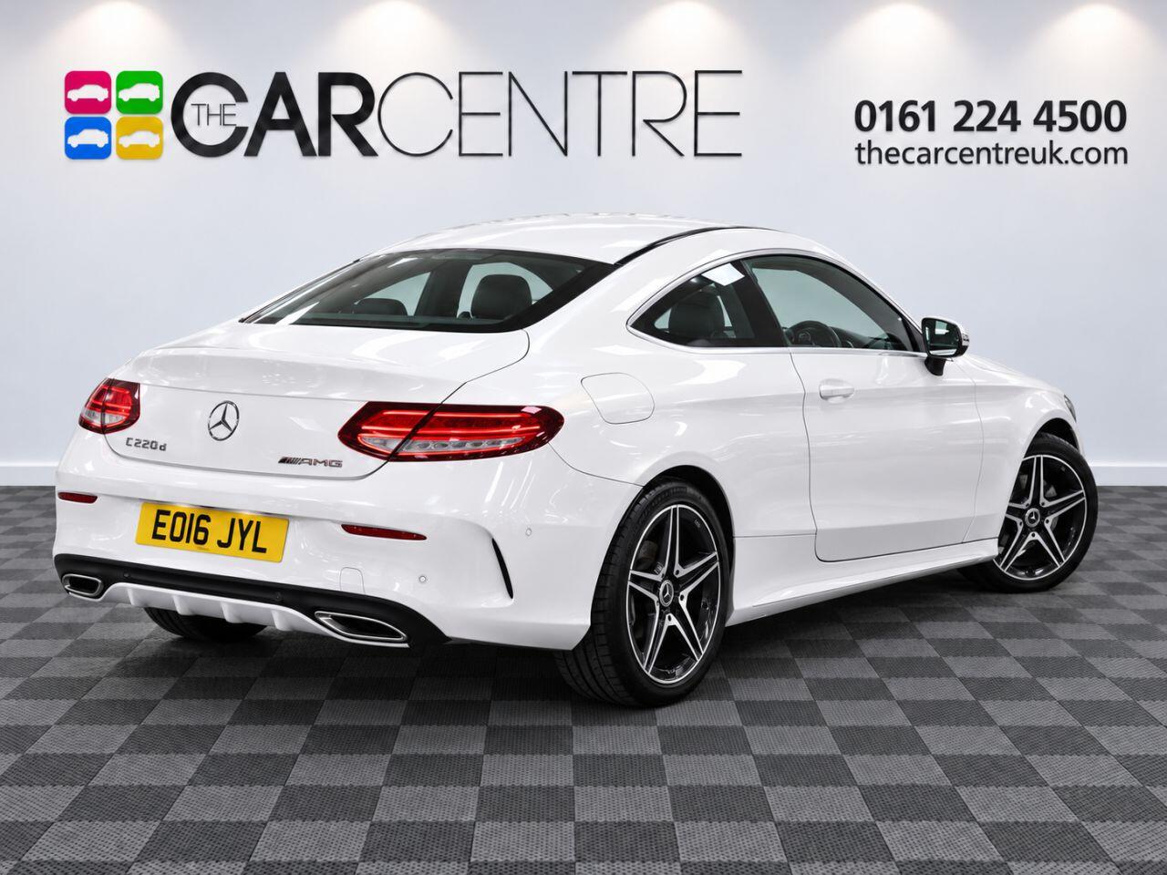 Mercedes-Benz C-Class view 5