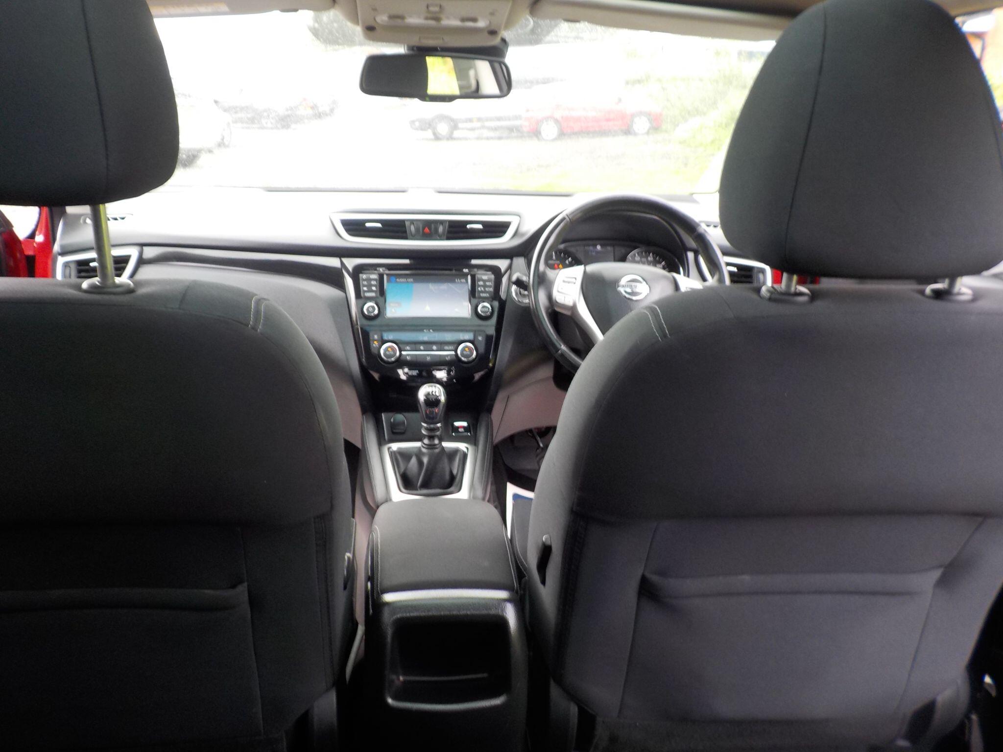 Nissan Qashqai 1.5 dCi n-tec+ 2WD Euro 5 (s/s) 5dr