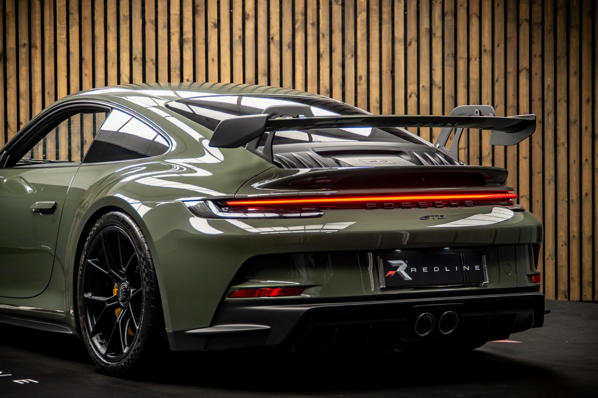 Porsche 911 view 20