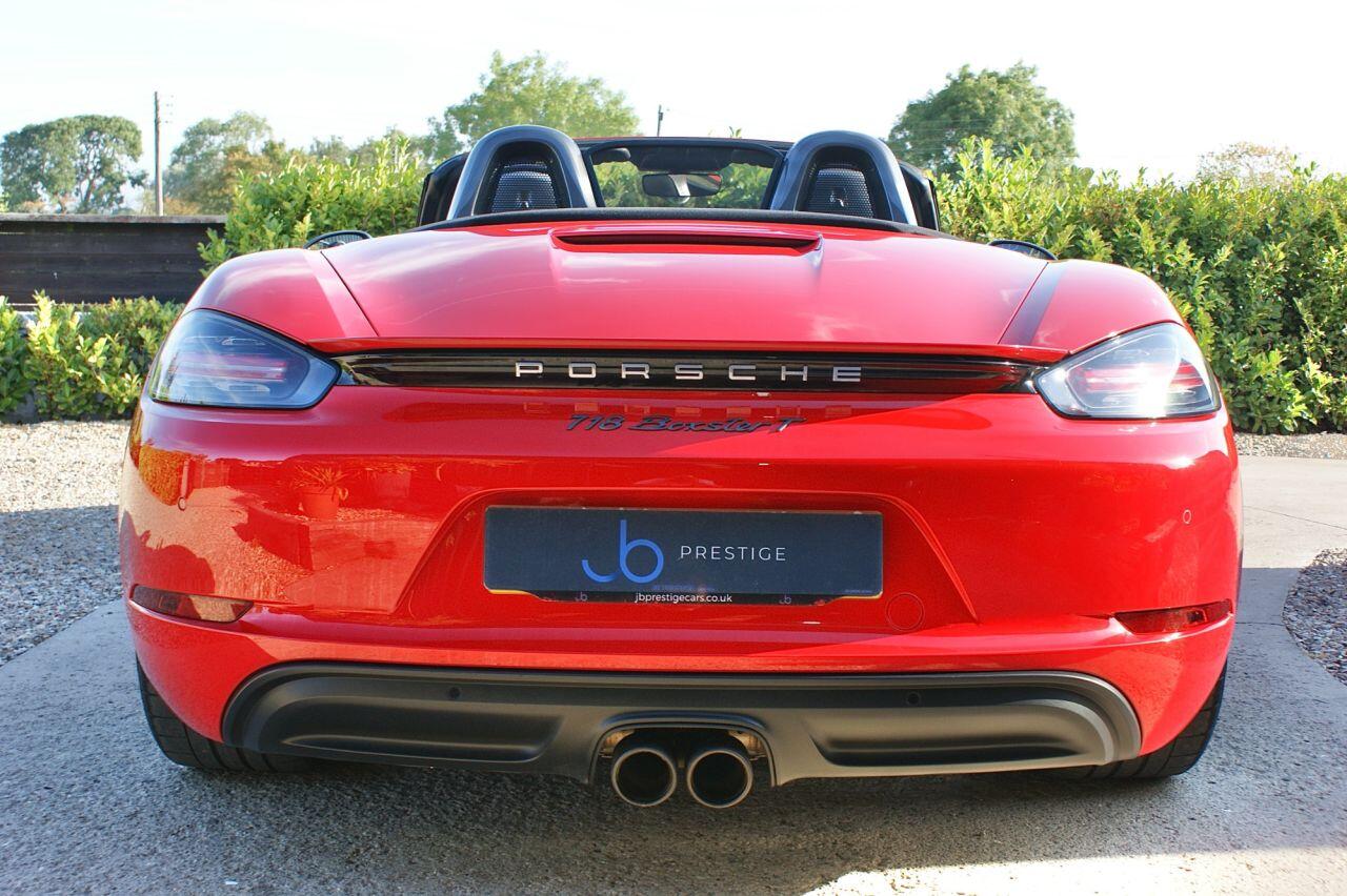 Porsche 718 Boxster view 20