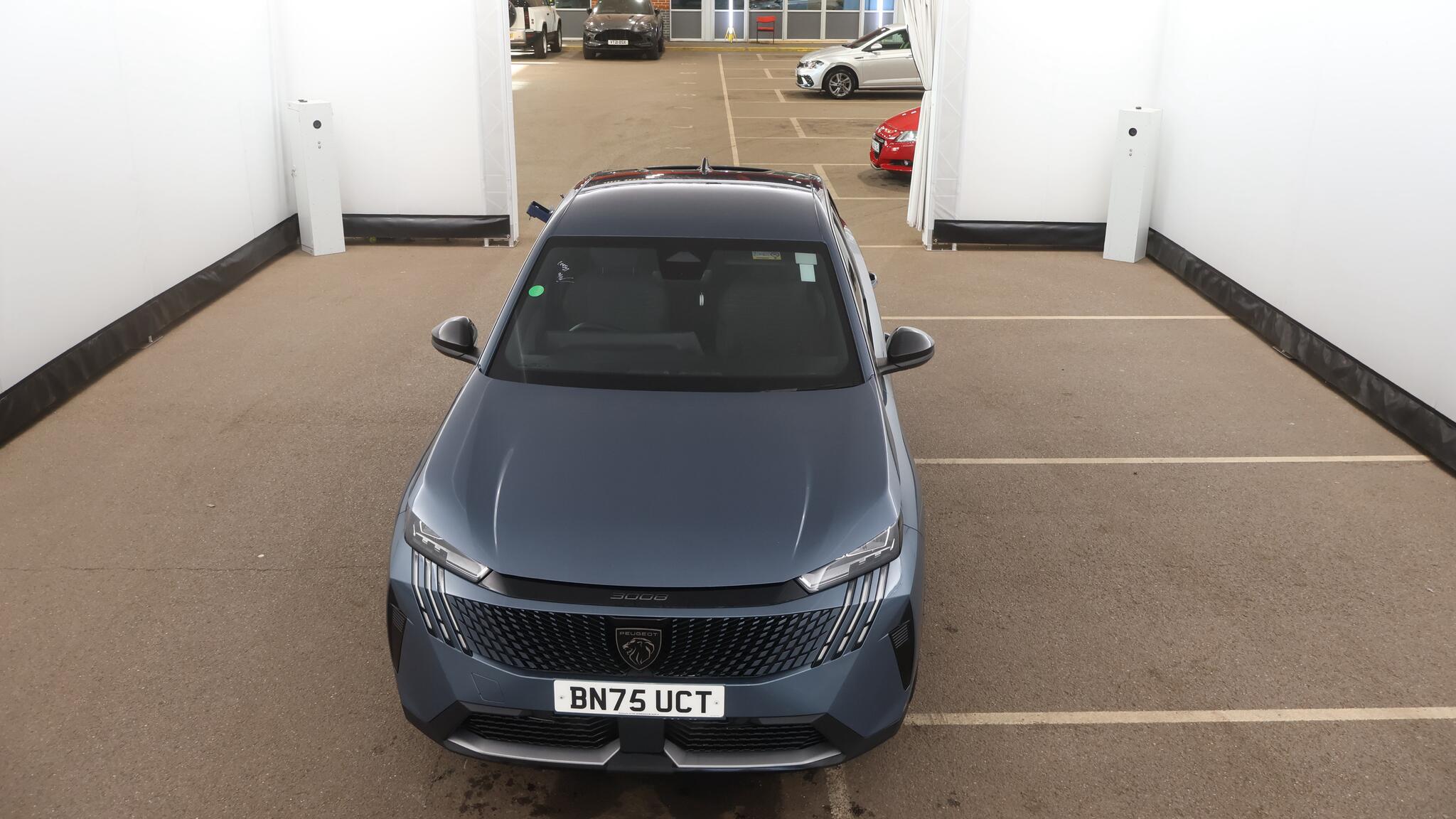 Peugeot 3008 view 7