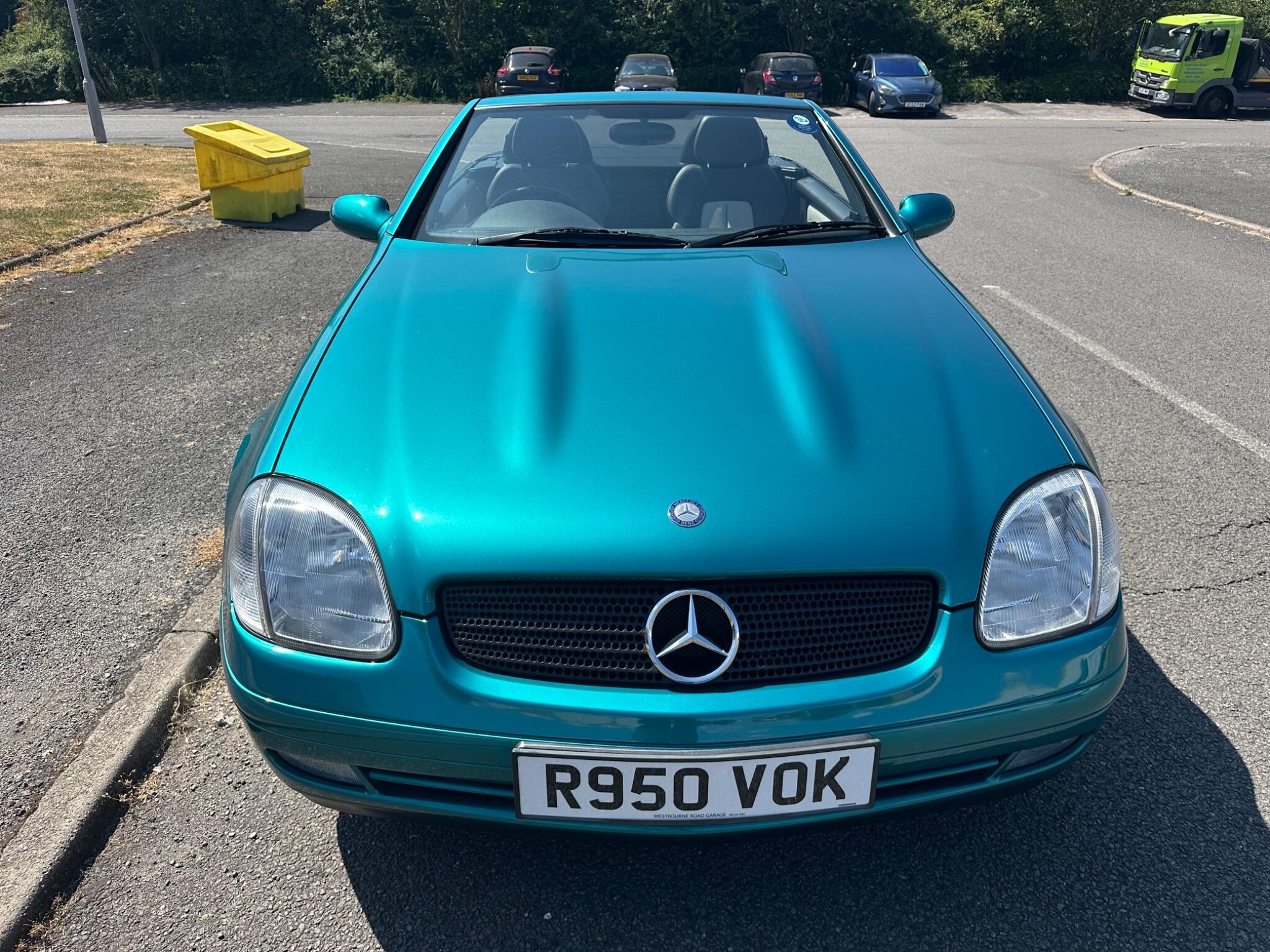 Mercedes-Benz SLK view 16