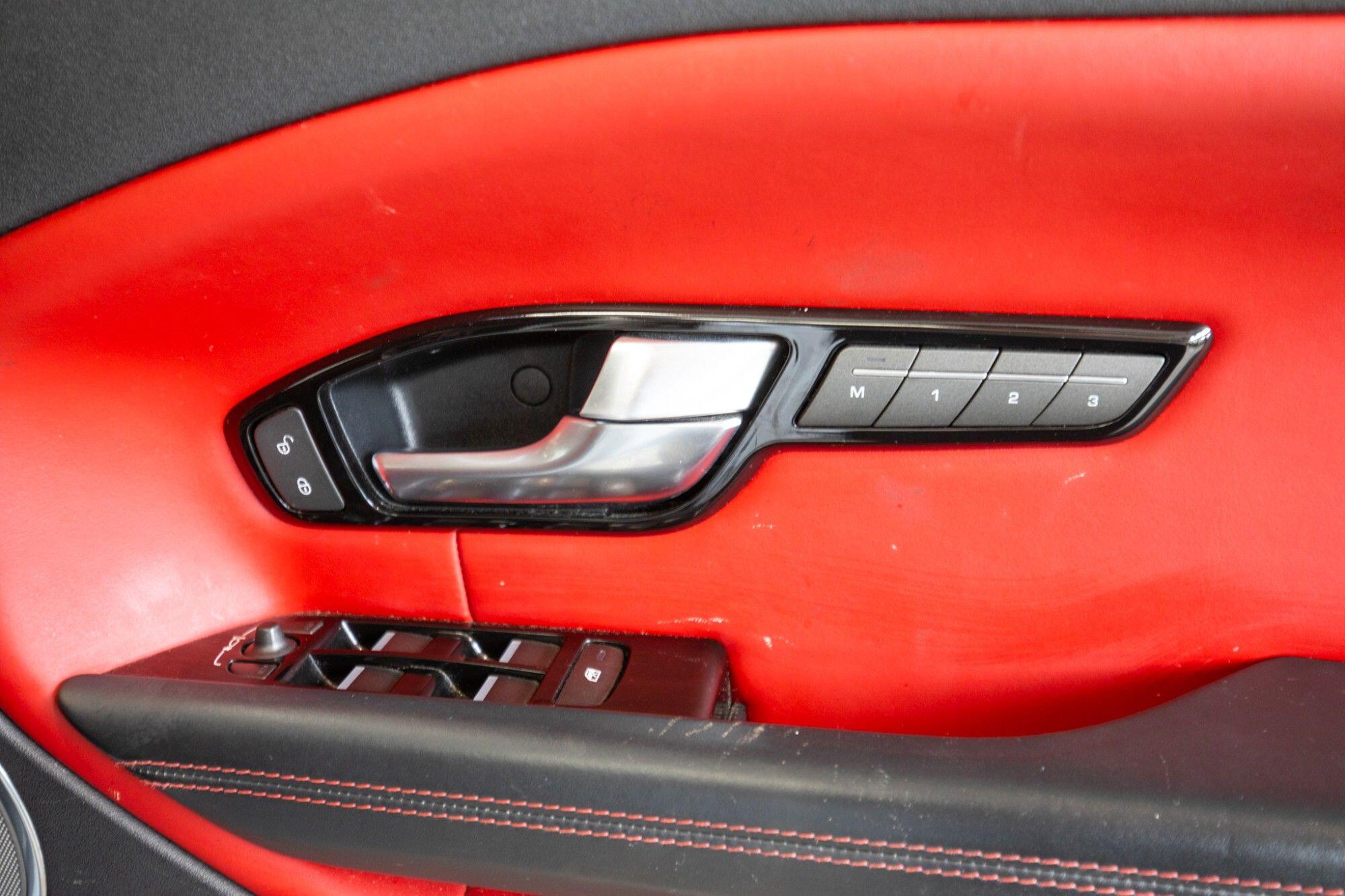 Land Rover Range Rover Evoque view 20