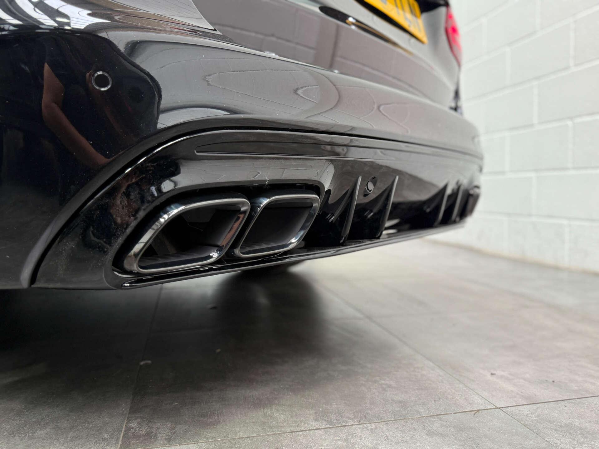 Mercedes-Benz C-Class view 12