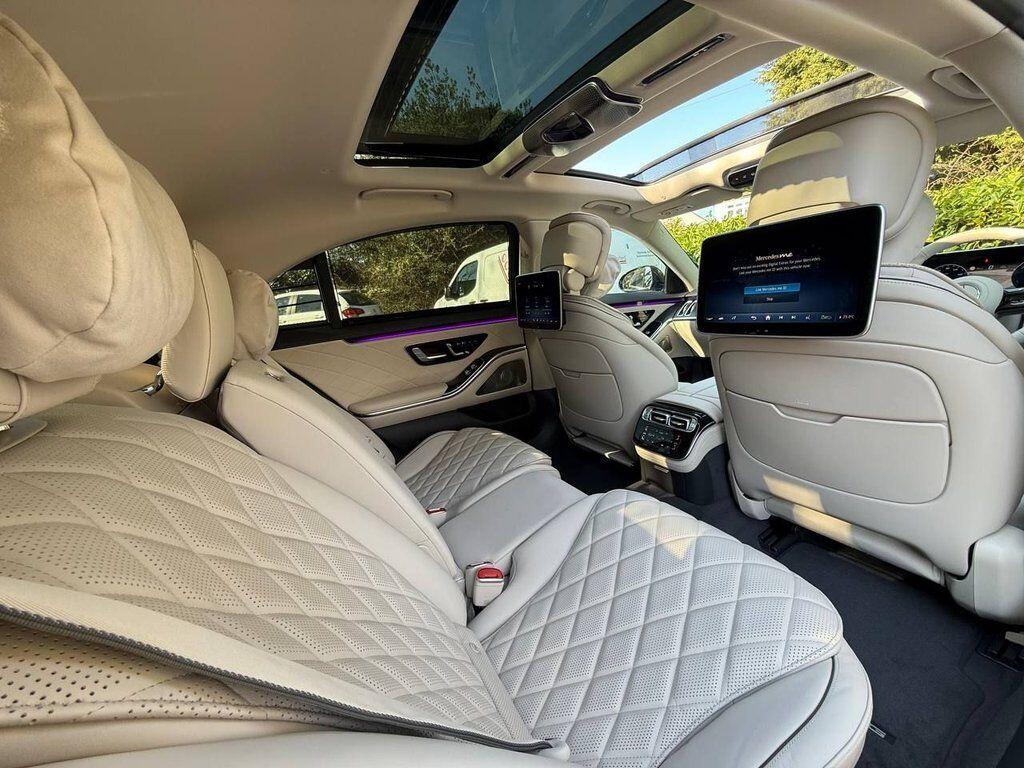 Mercedes-Benz S Class view 30