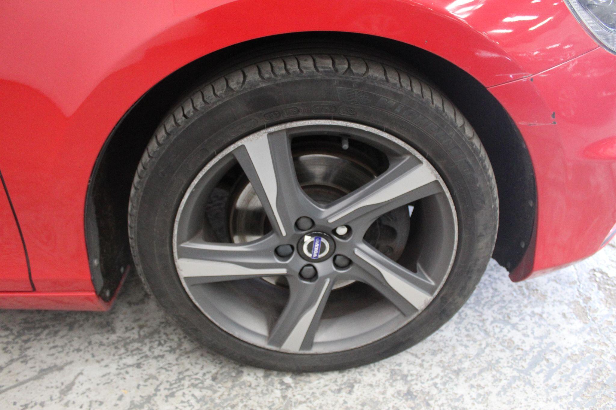 Volvo V40 view 50