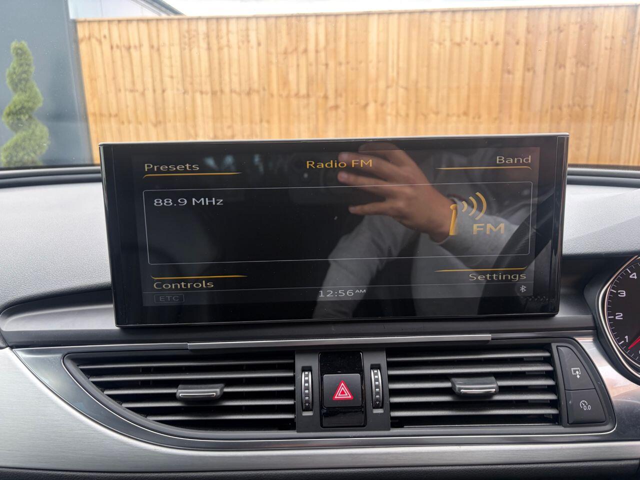 Audi A6 view 24