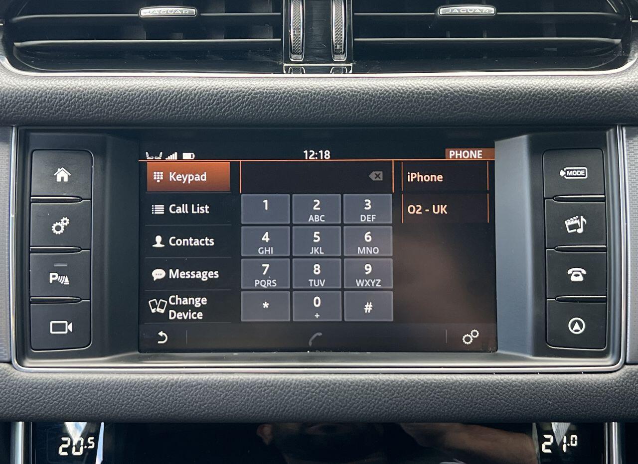 Jaguar XF view 43