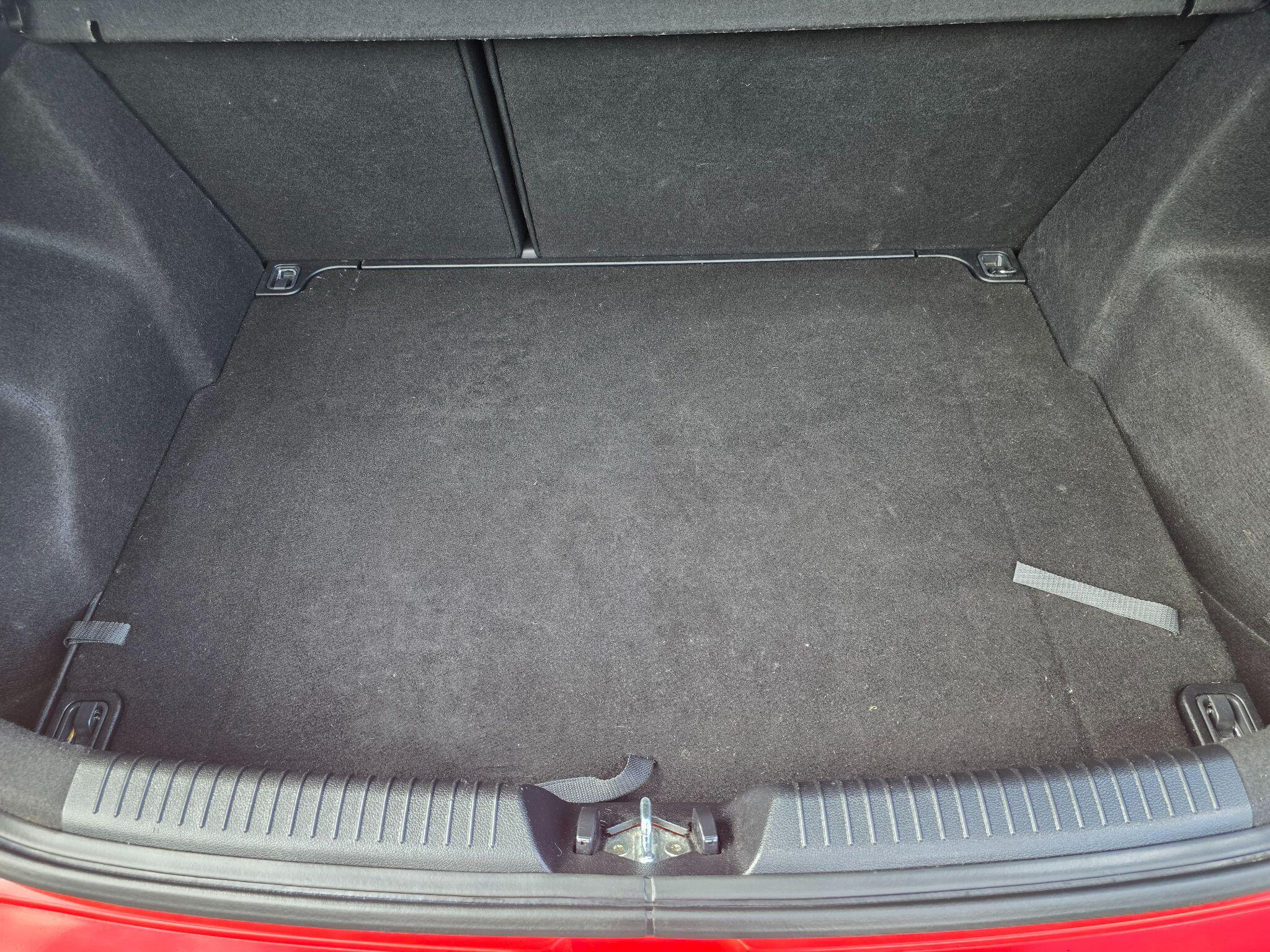Kia Ceed view 56