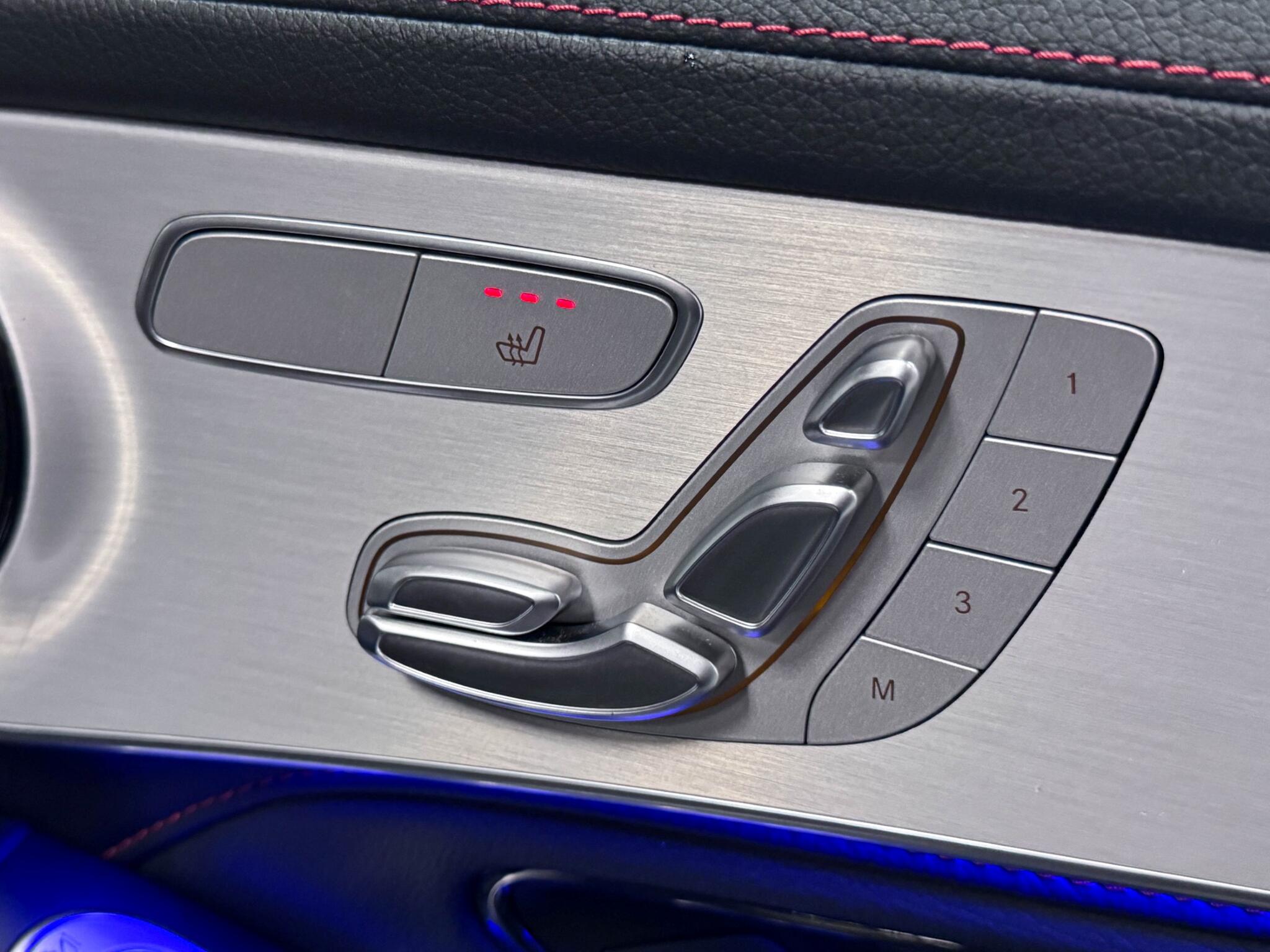 Mercedes-Benz GLC view 17