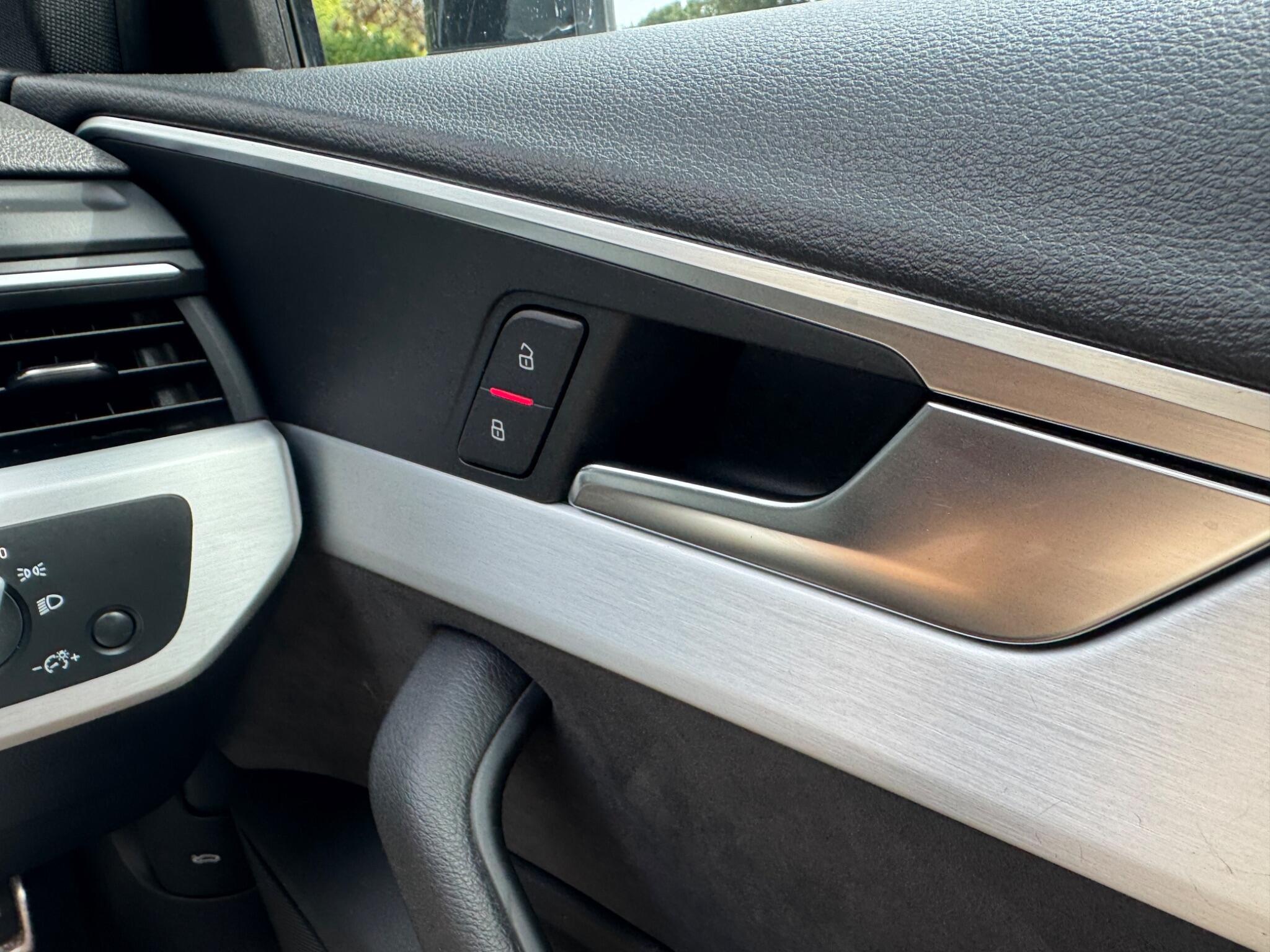 Audi A4 view 40