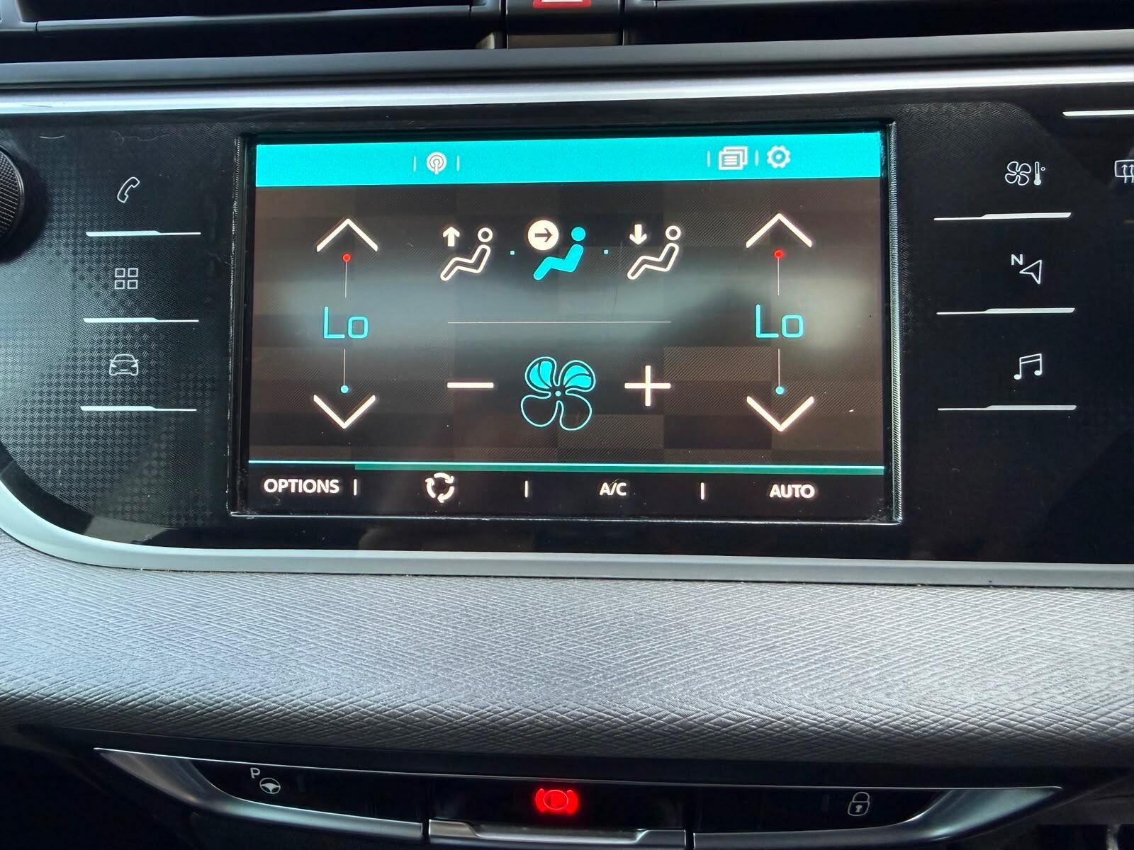 Citroen Grand C4 Spacetourer view 12