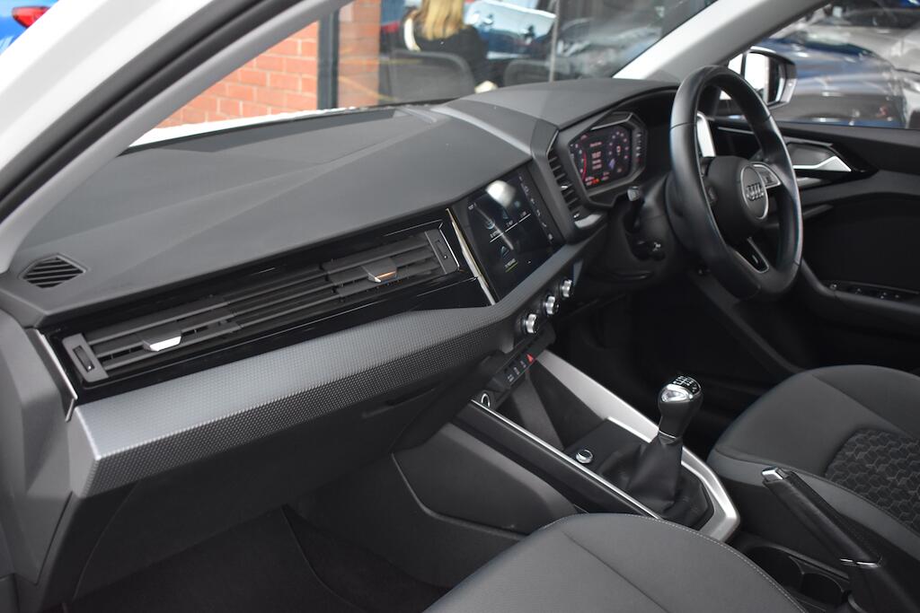 Audi A1 view 37