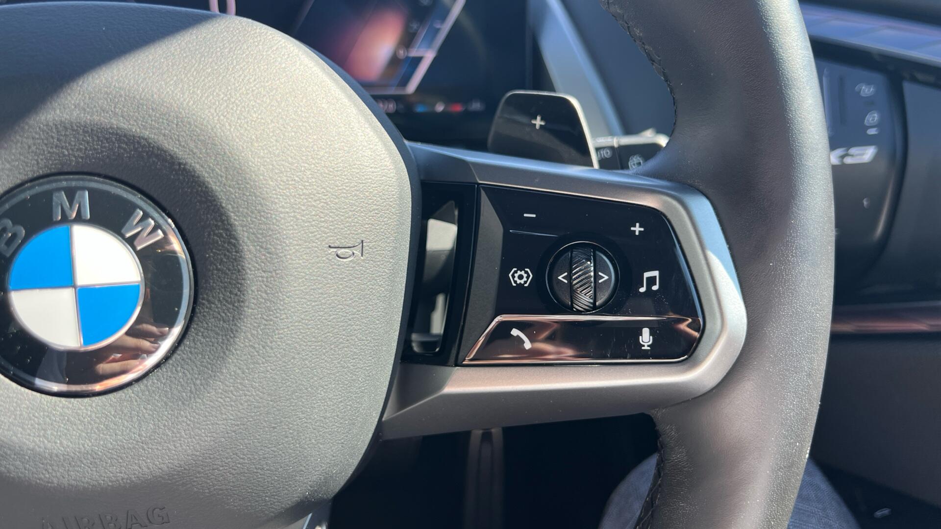 BMW X3 view 18