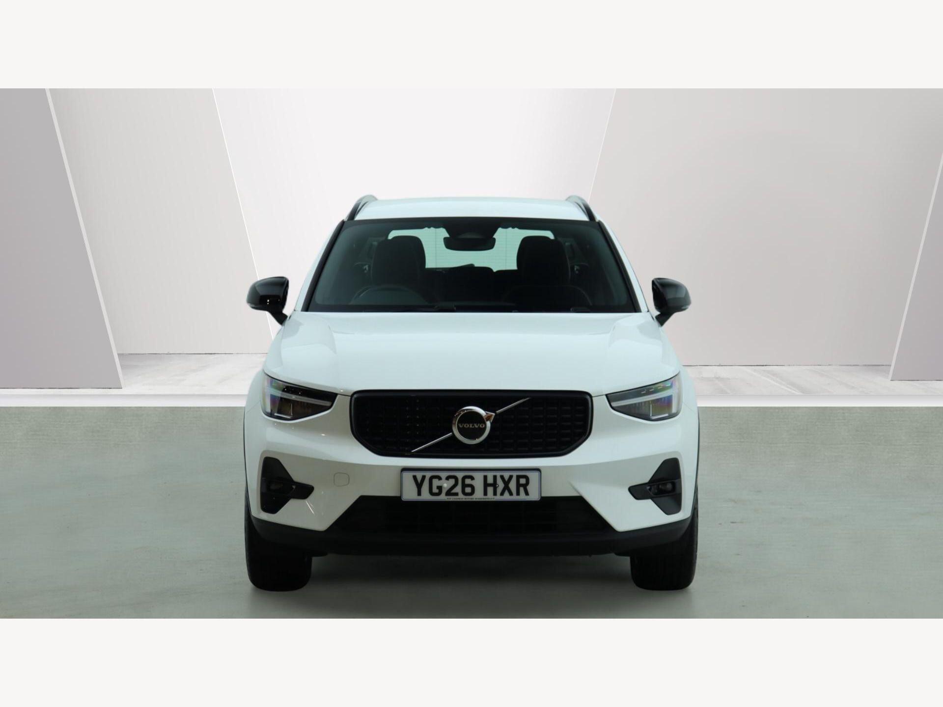 Volvo XC40 view 11