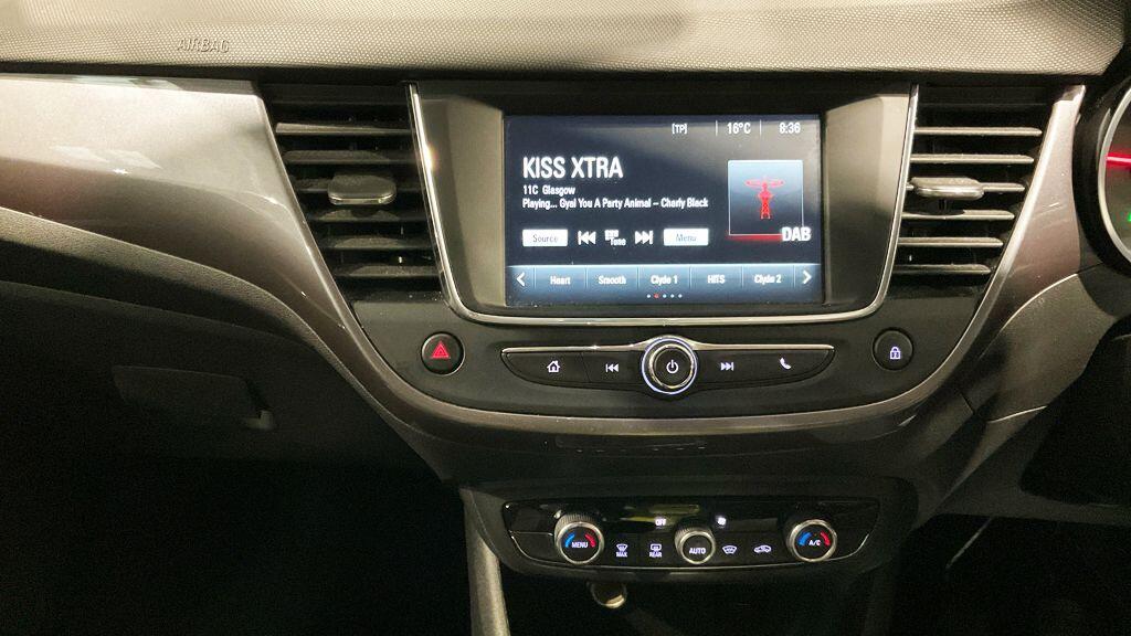 Vauxhall Crossland X view 10