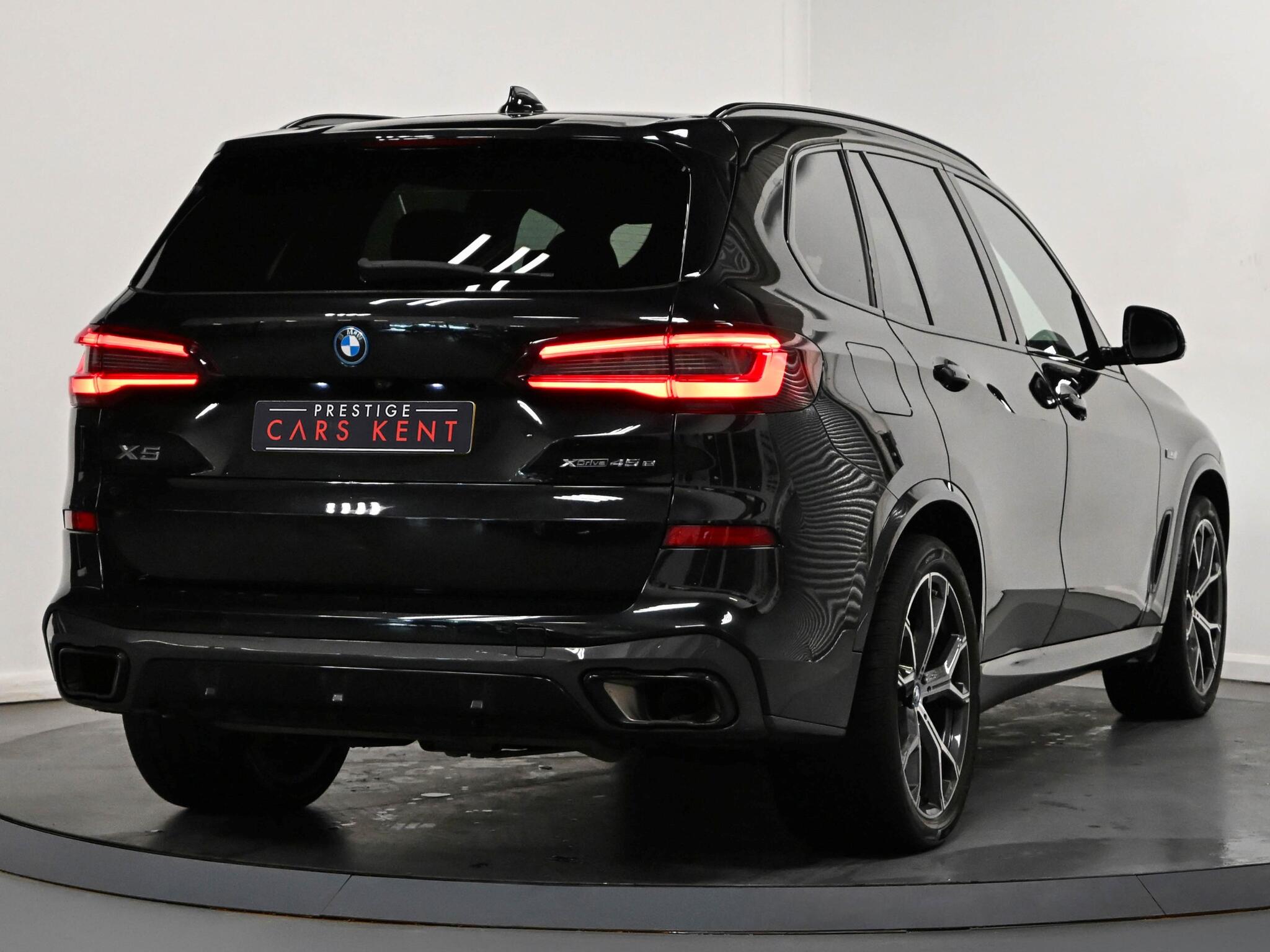 BMW X5 view 30
