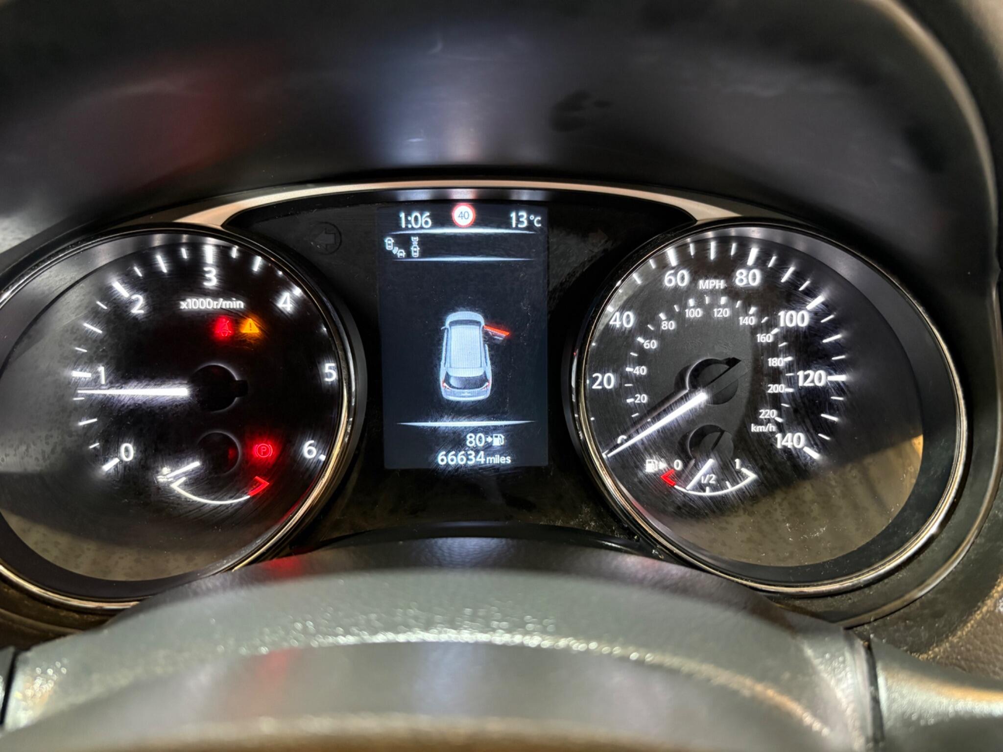 Nissan X-Trail view 7