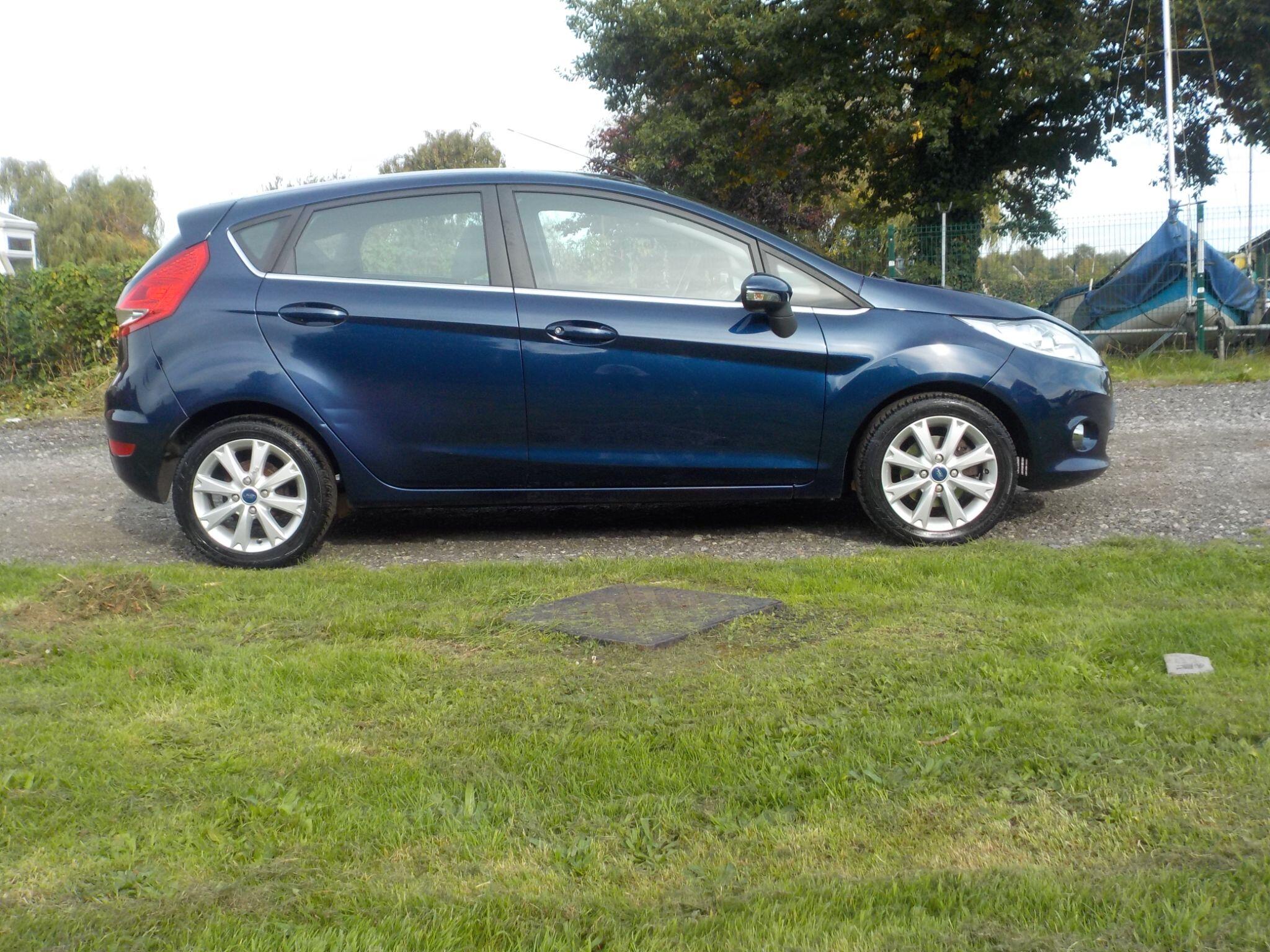 Ford Fiesta 1.4 Zetec 5dr