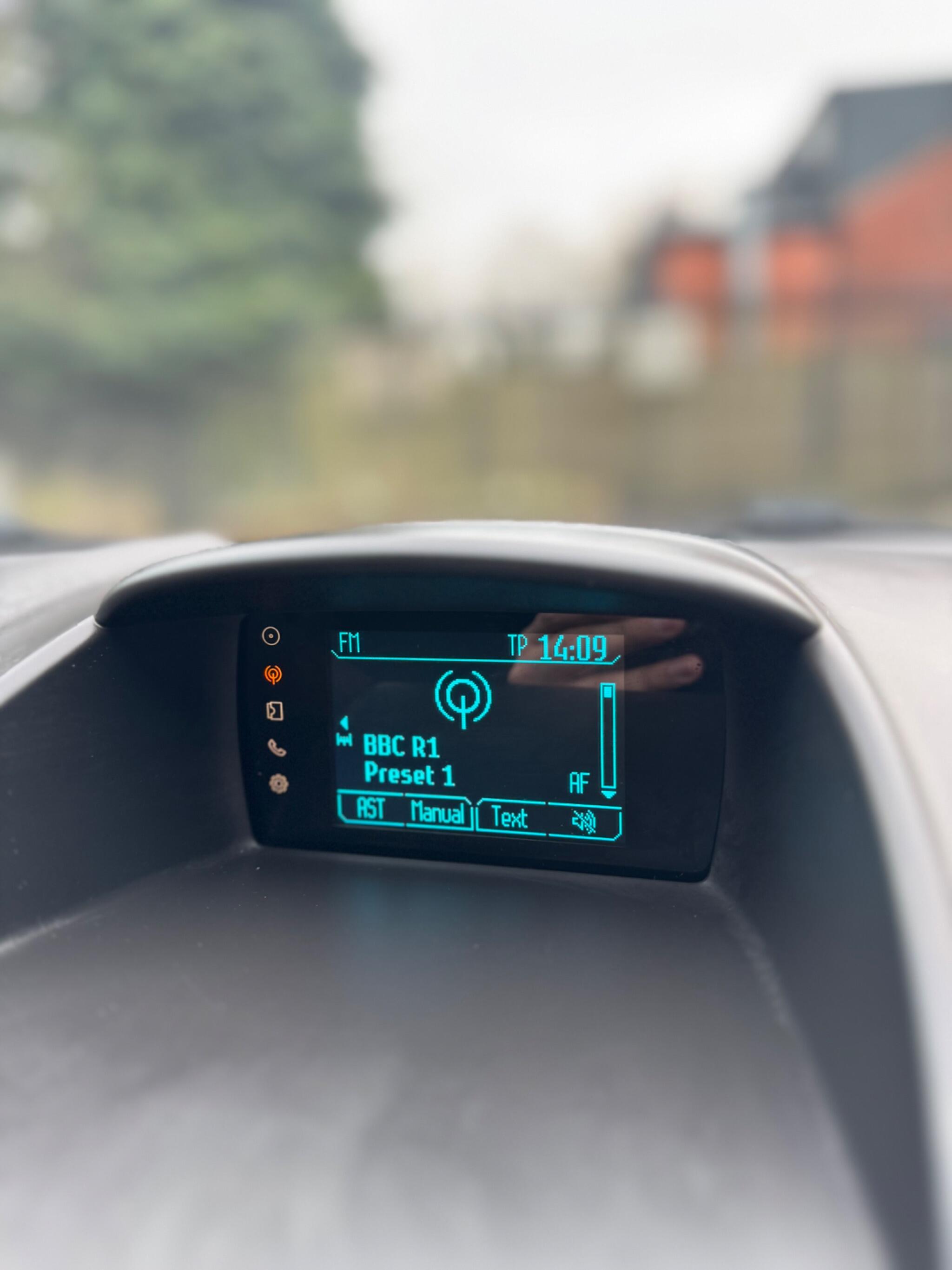 2014 Ford Fiesta 1.5 TDCi Zetec Euro 5 5dr image 50