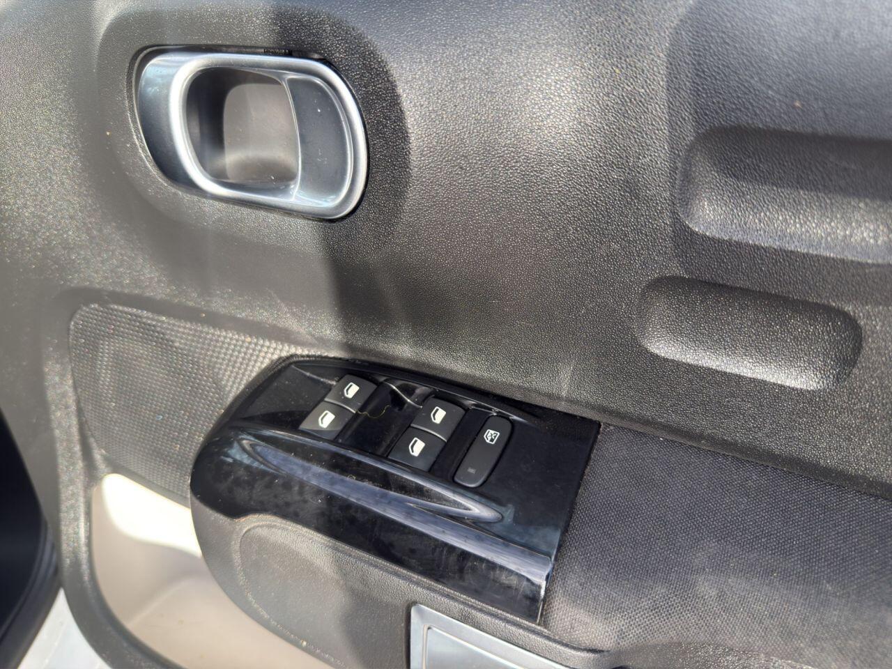 Citroen C3 view 19