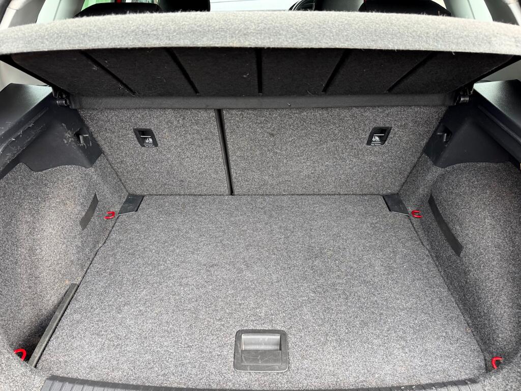 Seat Arona view 36