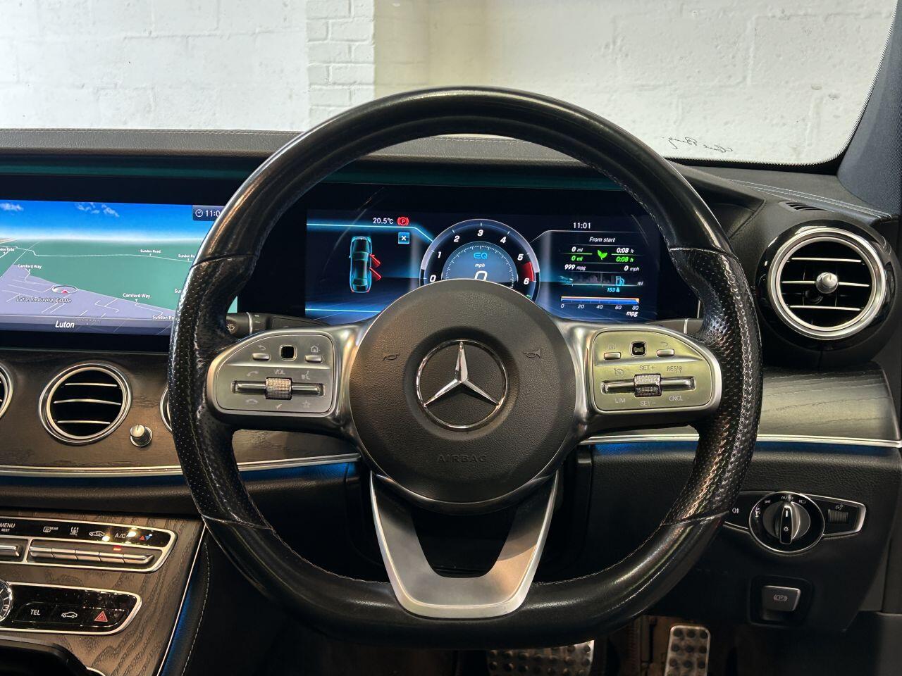 Mercedes-Benz E Class view 29
