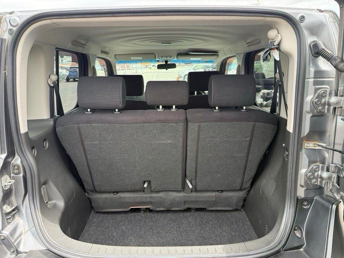 Nissan Cube view 15