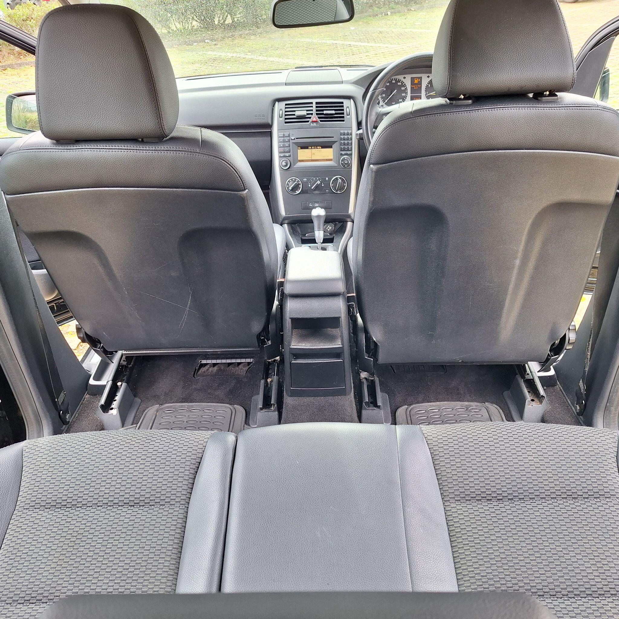 Mercedes-Benz B-Class view 18