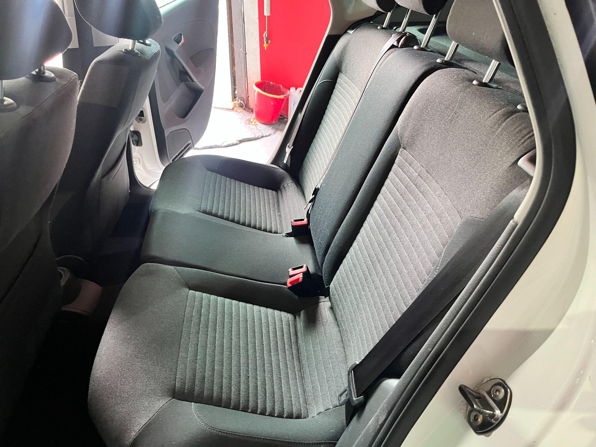 Volkswagen Polo view 29