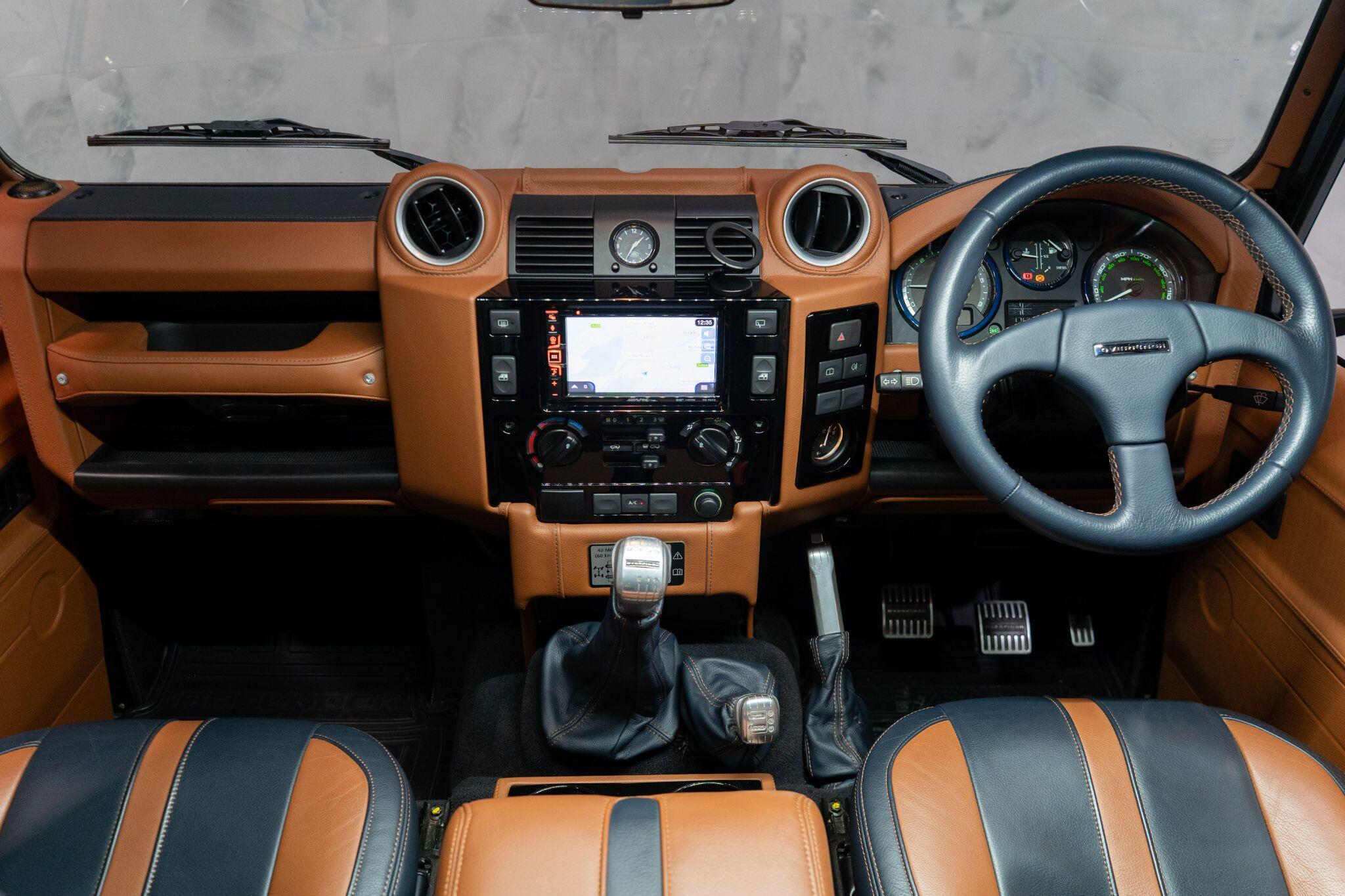 Land Rover Defender view 11