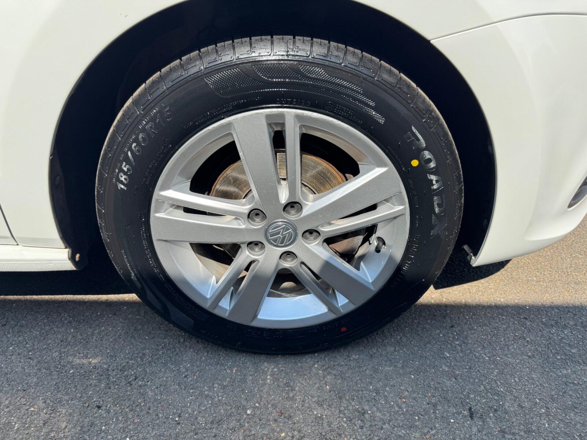 Volkswagen Polo view 54