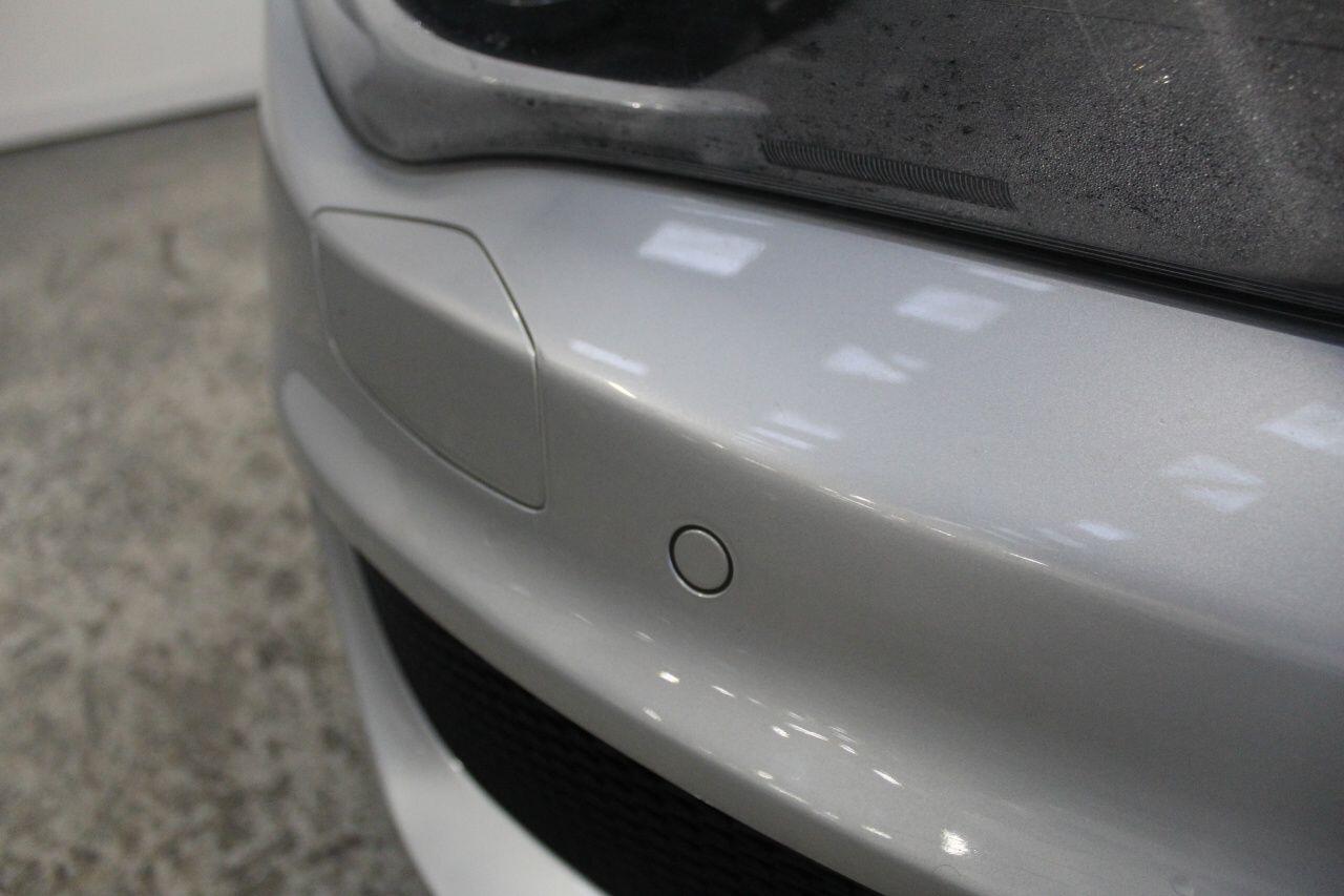 Mercedes-Benz CLA view 16