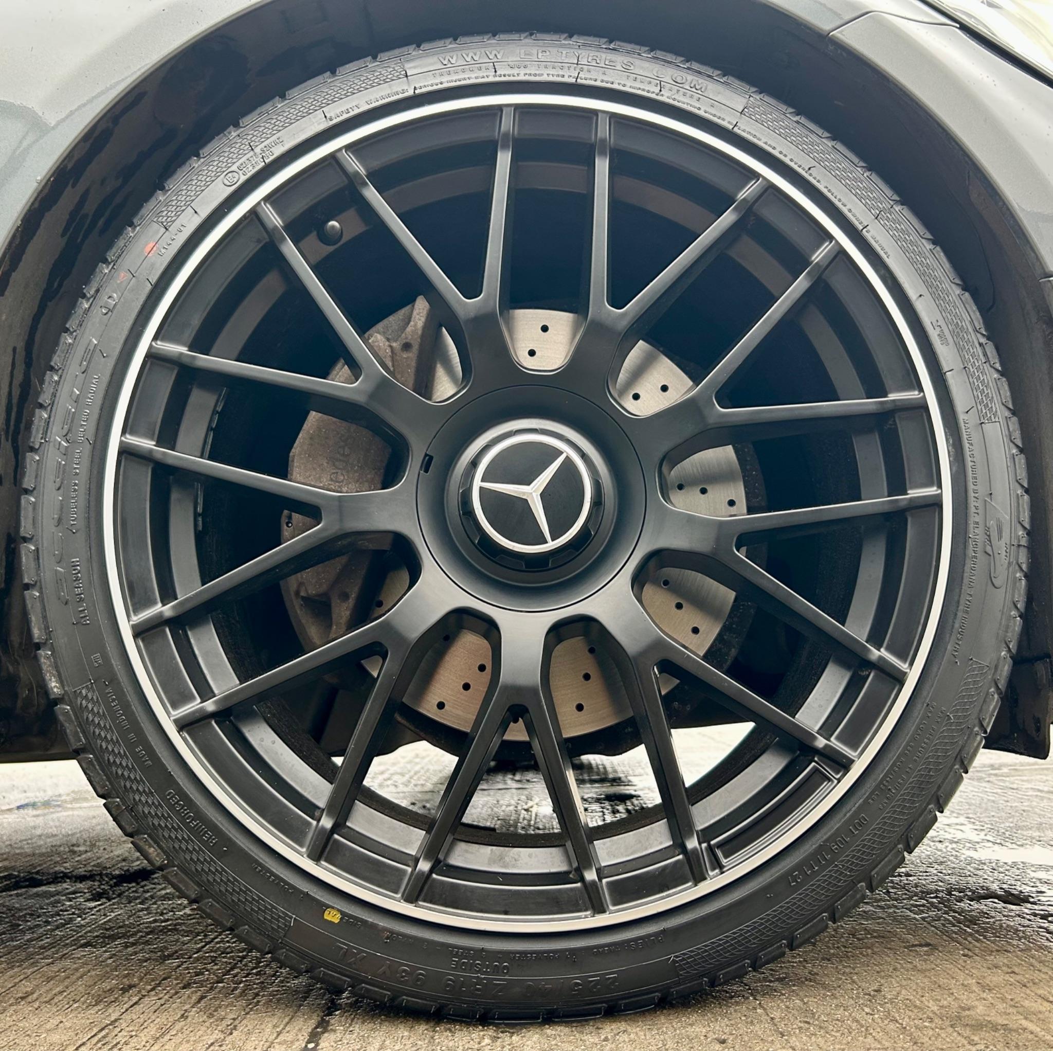 Mercedes-Benz C-Class view 2