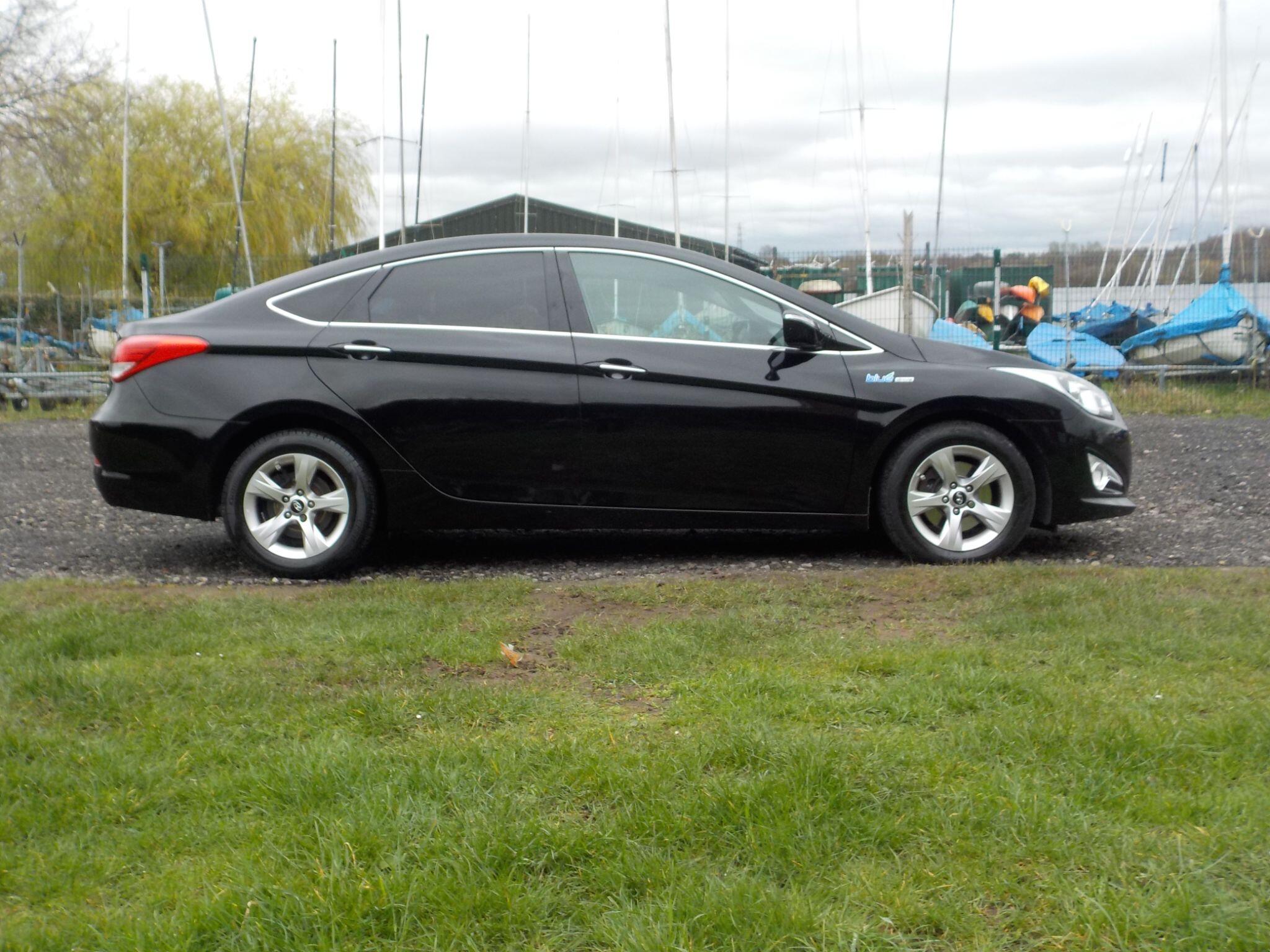 Hyundai i40 1.7 CRDi Blue Drive Style Euro 5 (s/s) 4dr