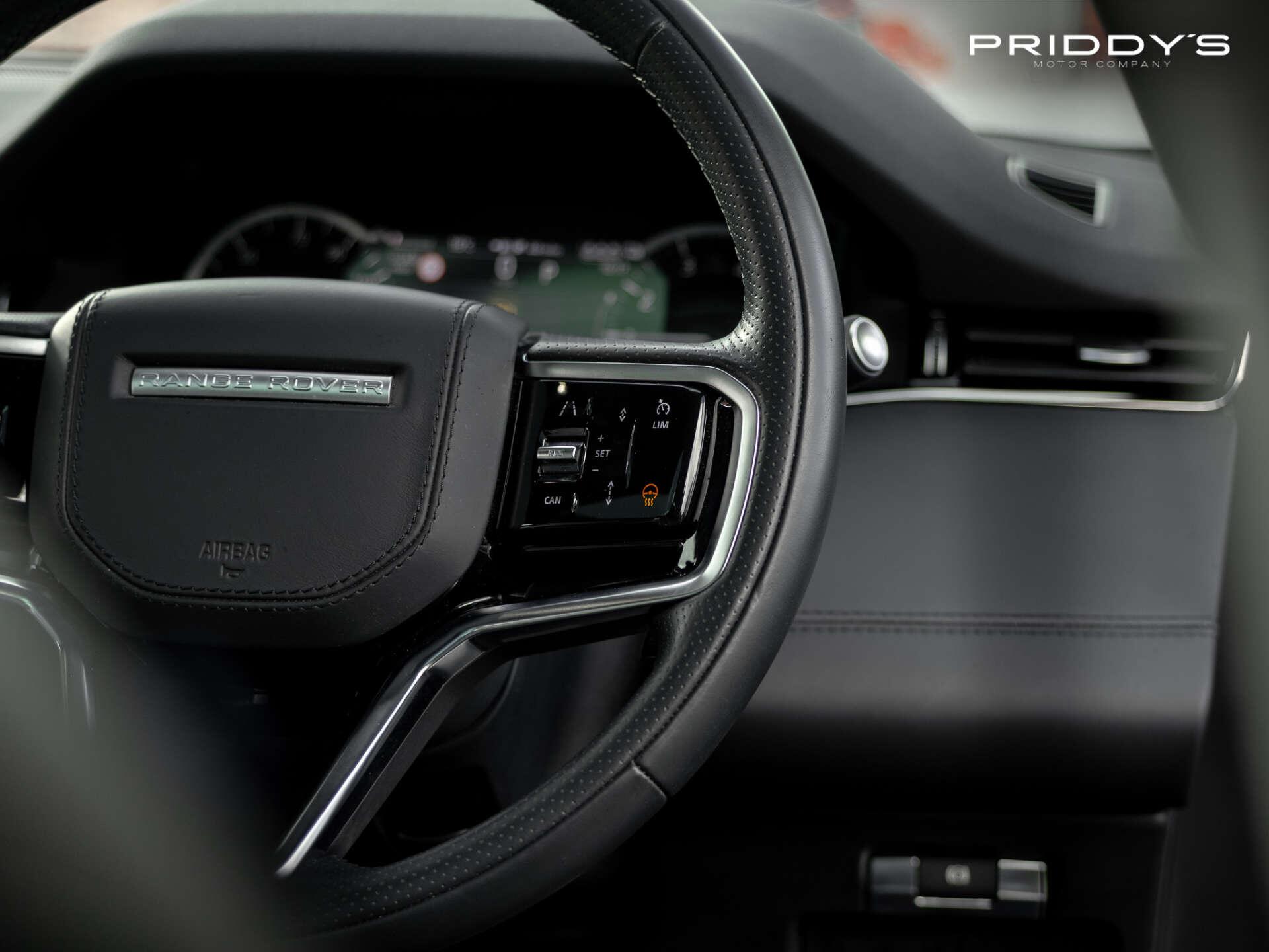 Land Rover Range Rover Evoque view 21