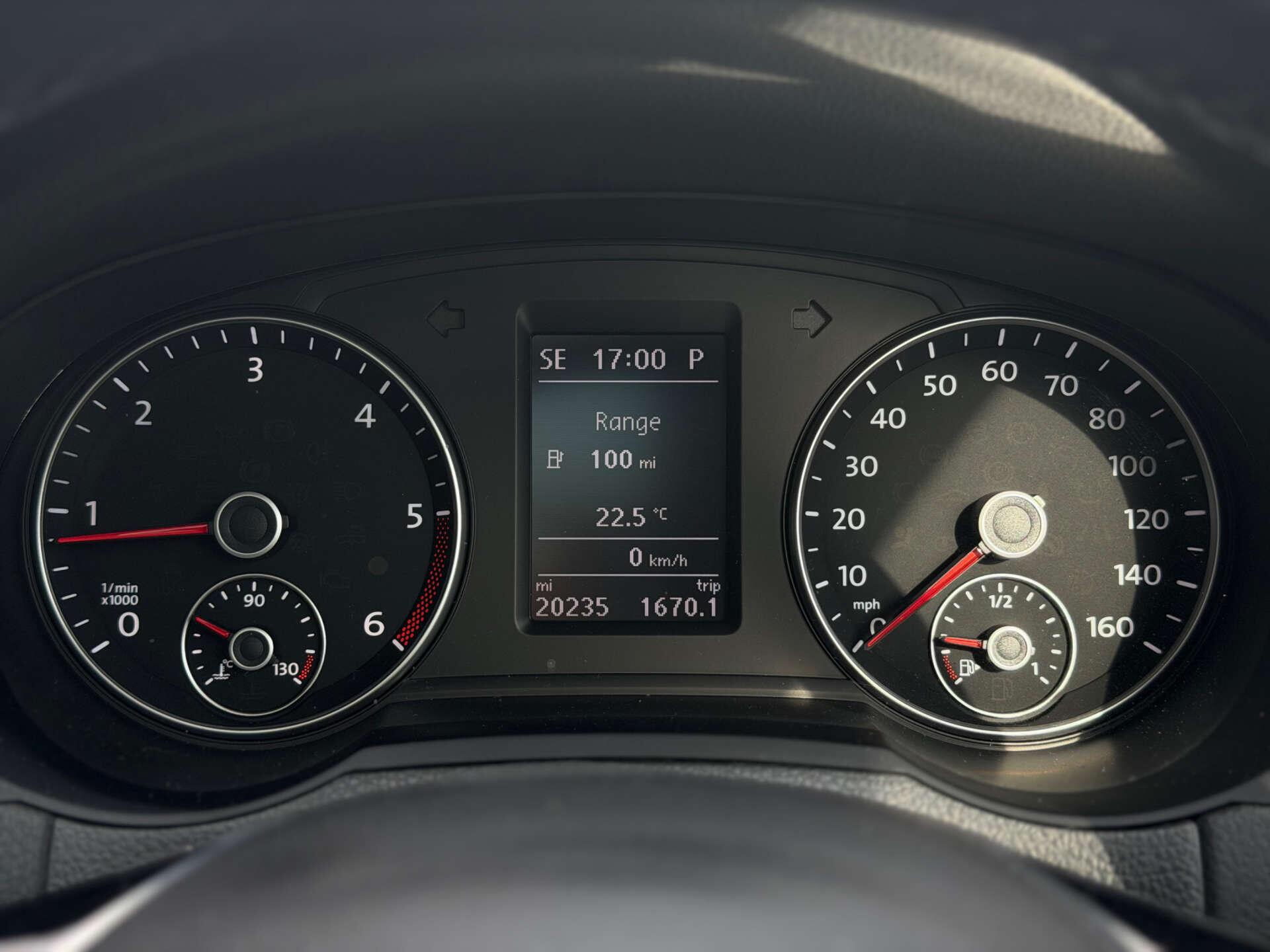 Volkswagen Sharan view 33