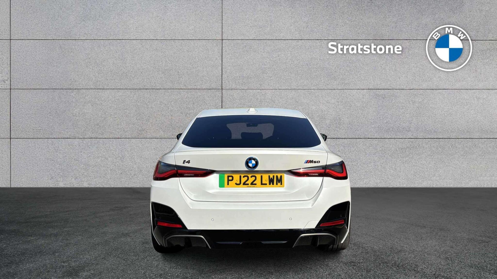 BMW i4 view 2